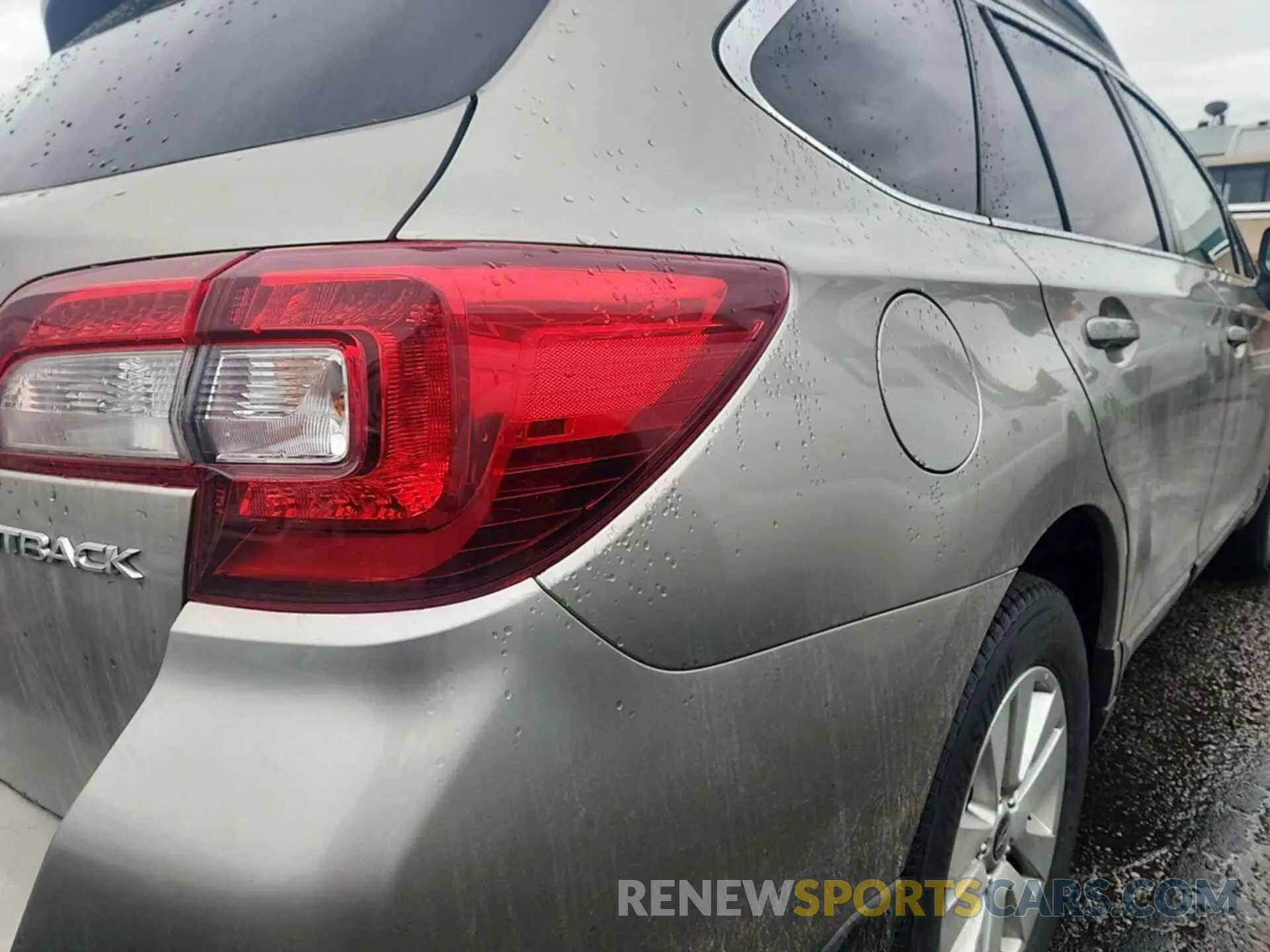 3 Photograph of a damaged car 4S4BSAFC1K3256767 SUBARU OUTBACK 2019