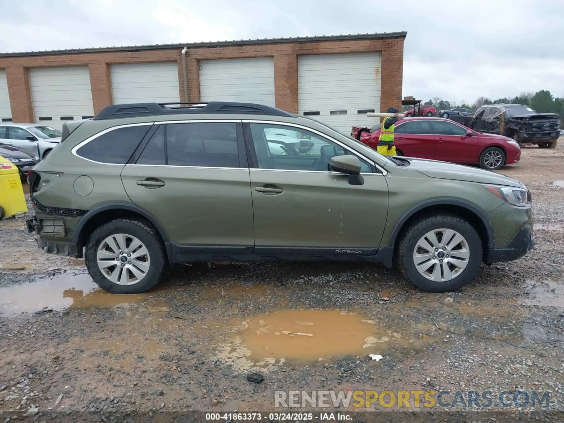 13 Photograph of a damaged car 4S4BSAFC1K3261967 SUBARU OUTBACK 2019