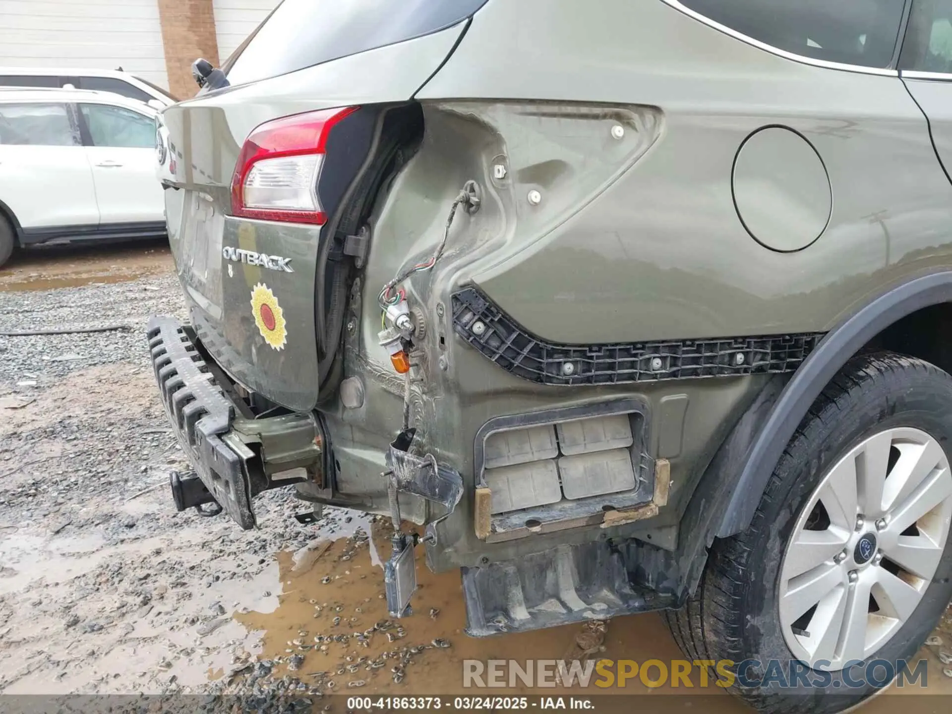 19 Photograph of a damaged car 4S4BSAFC1K3261967 SUBARU OUTBACK 2019