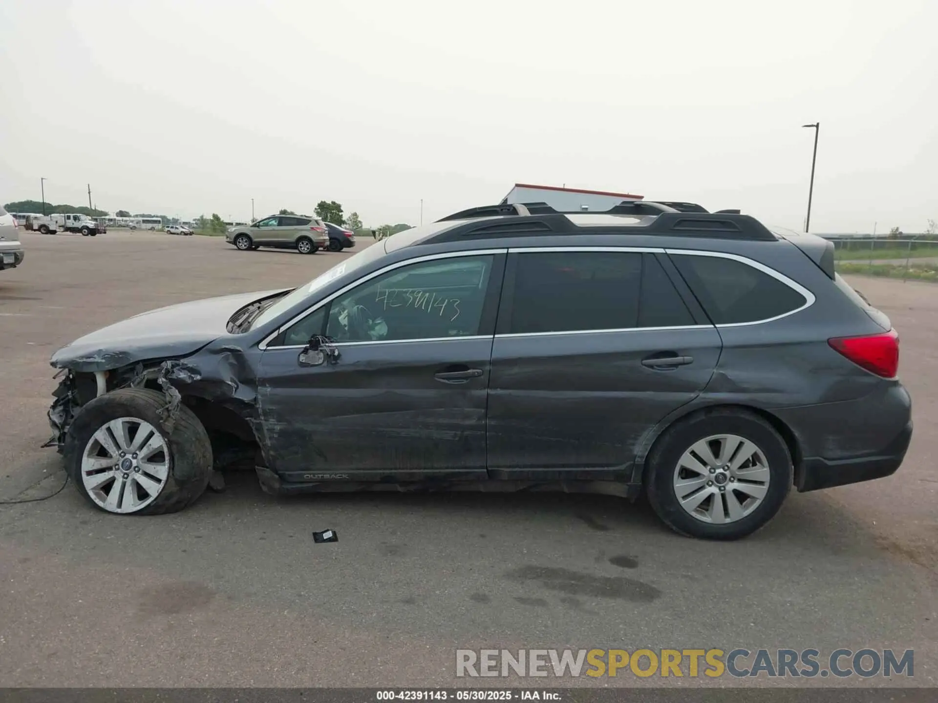 14 Photograph of a damaged car 4S4BSAFC2K3256826 SUBARU OUTBACK 2019