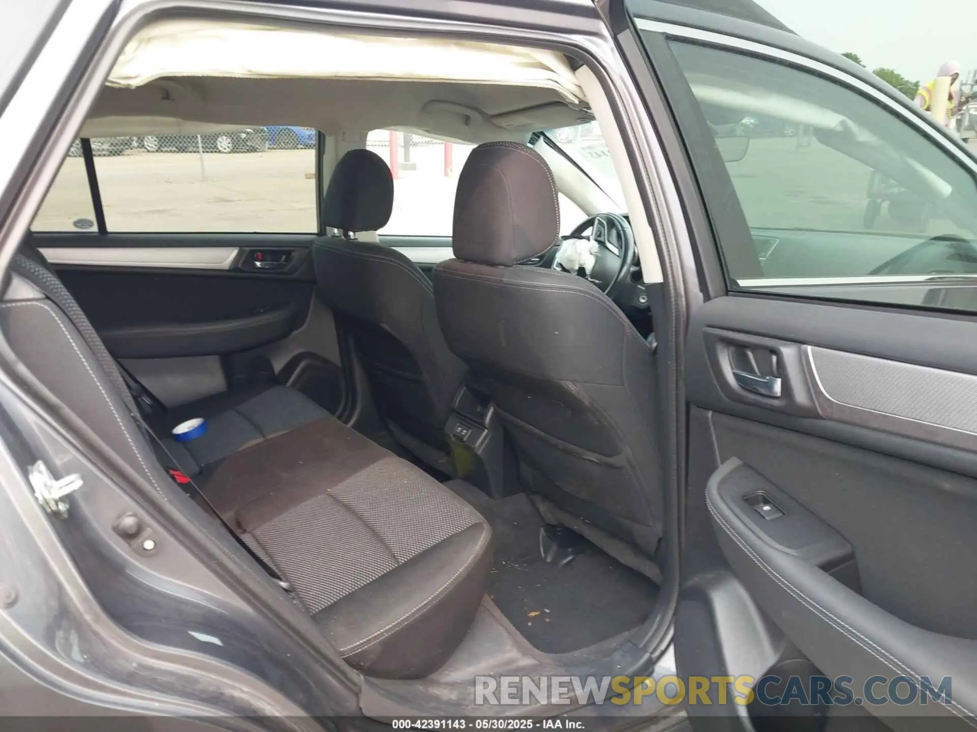 8 Photograph of a damaged car 4S4BSAFC2K3256826 SUBARU OUTBACK 2019