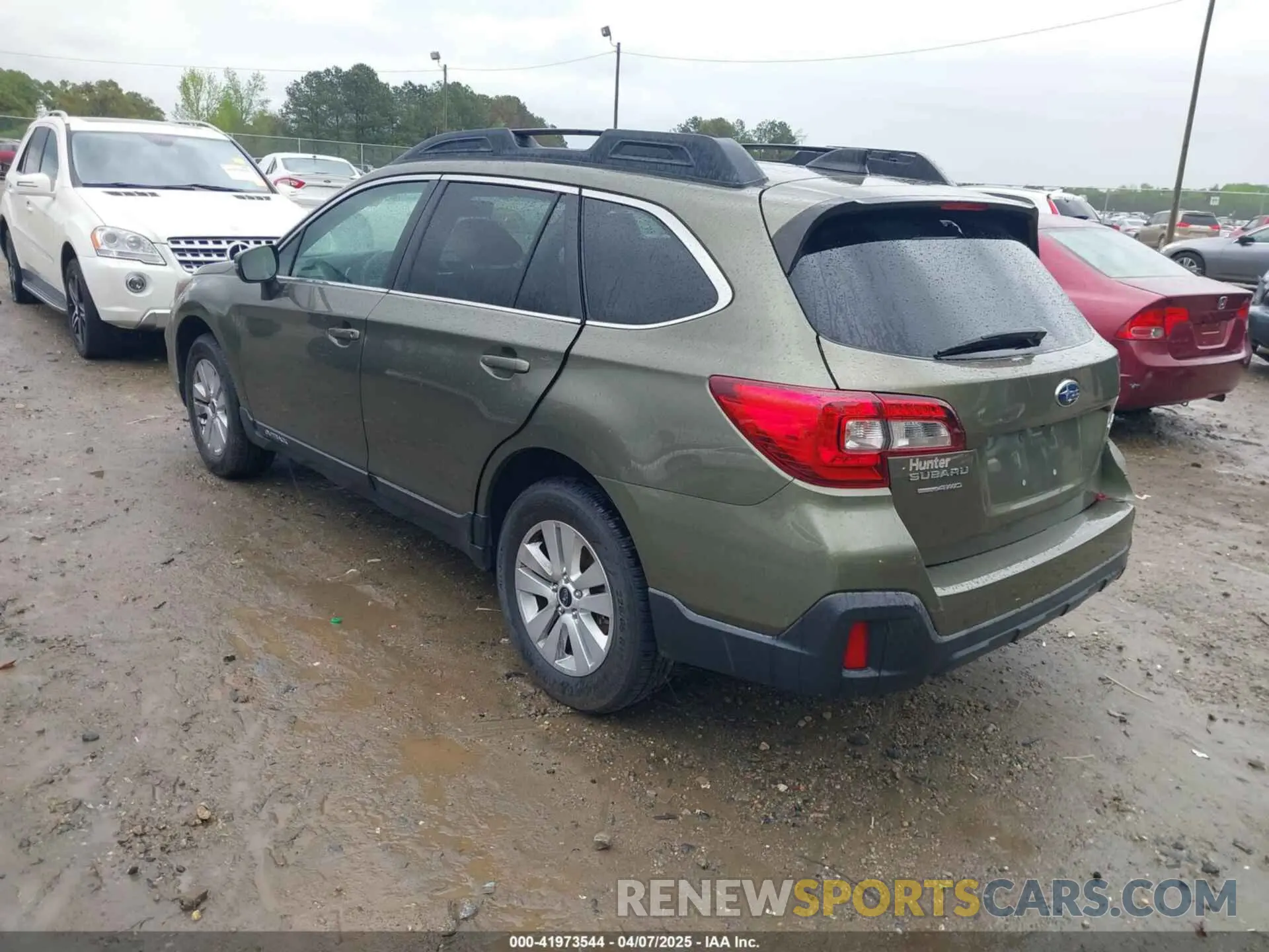 3 Photograph of a damaged car 4S4BSAFC2K3356134 SUBARU OUTBACK 2019