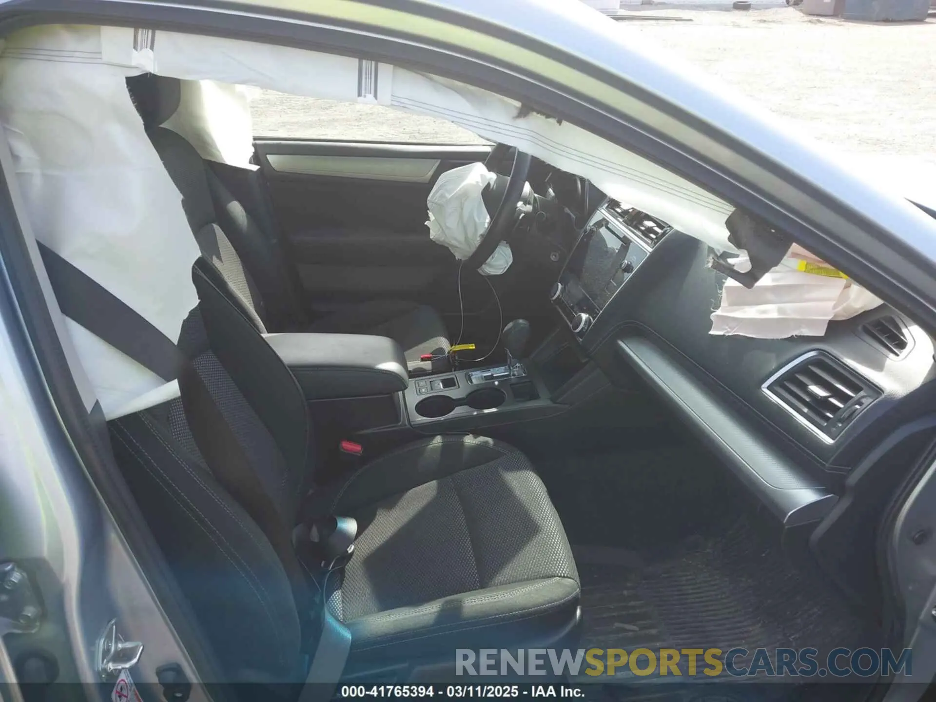 5 Photograph of a damaged car 4S4BSAFC3K3268578 SUBARU OUTBACK 2019