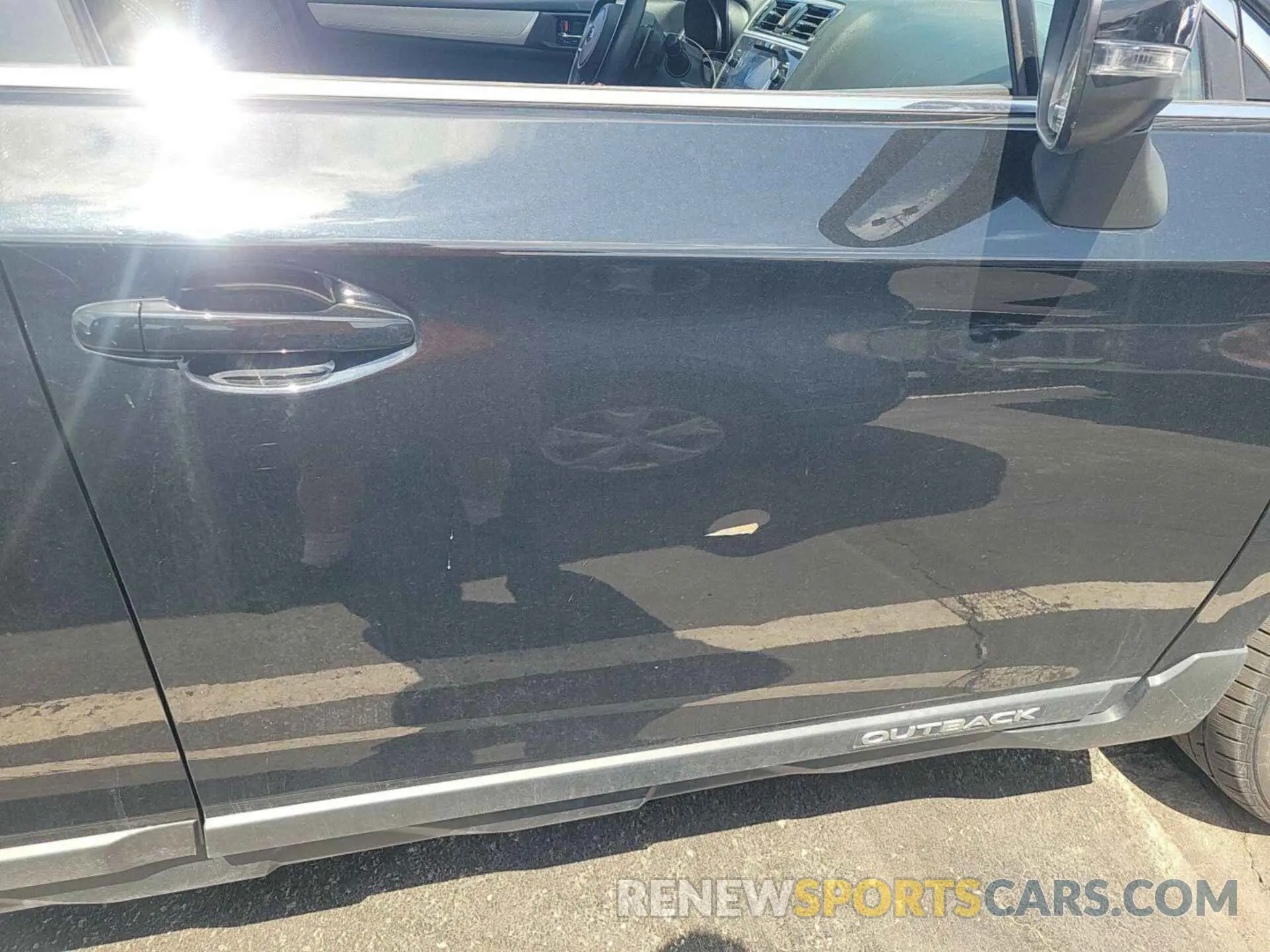 19 Photograph of a damaged car 4S4BSAFC3K3319786 SUBARU OUTBACK 2019