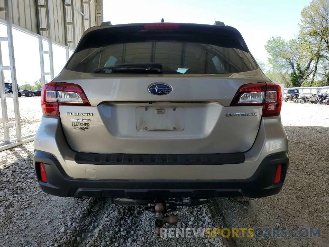 6 Photograph of a damaged car 4S4BSAFC3K3353839 SUBARU OUTBACK 2019