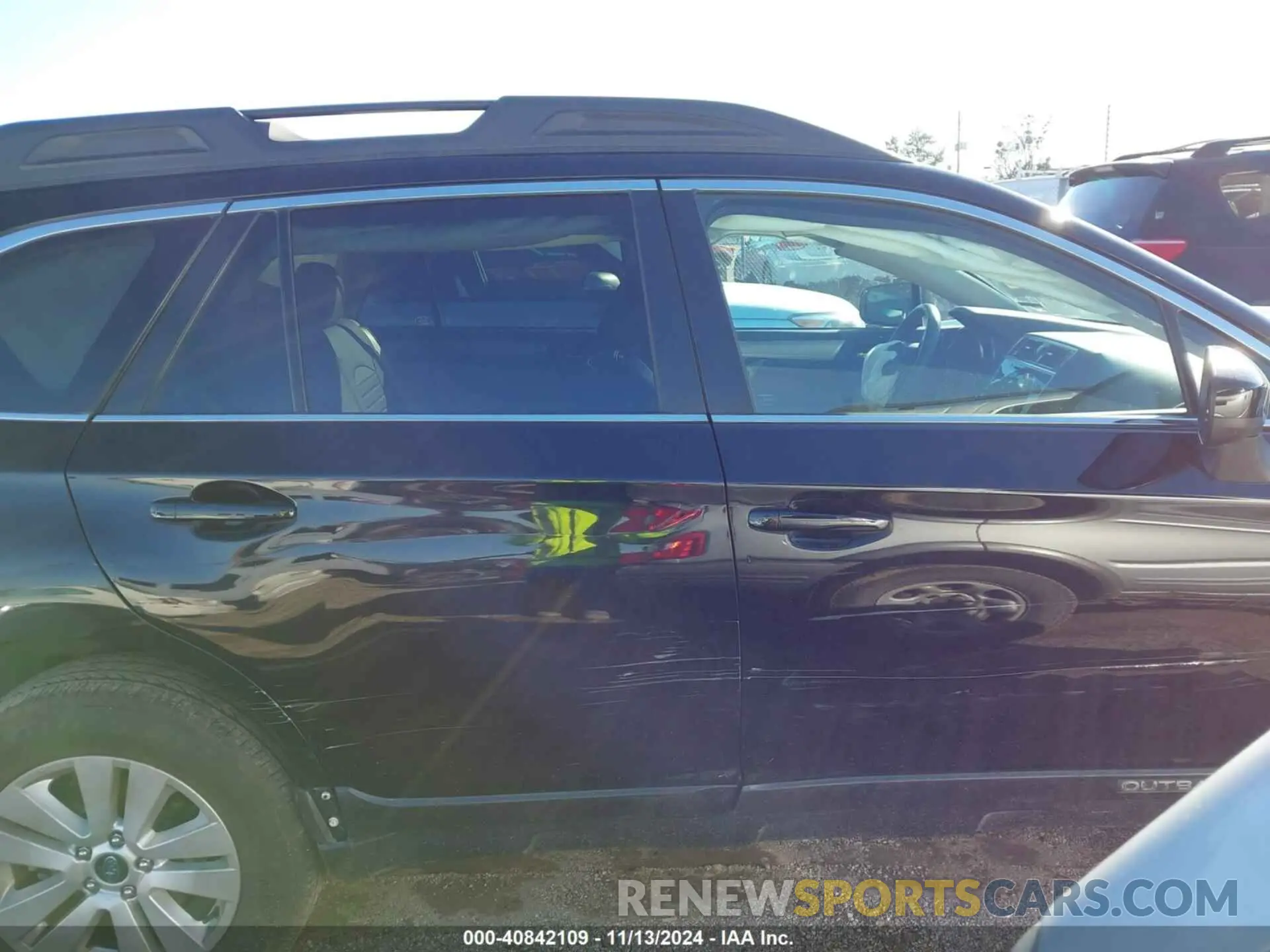 13 Photograph of a damaged car 4S4BSAFC3K3366722 SUBARU OUTBACK 2019