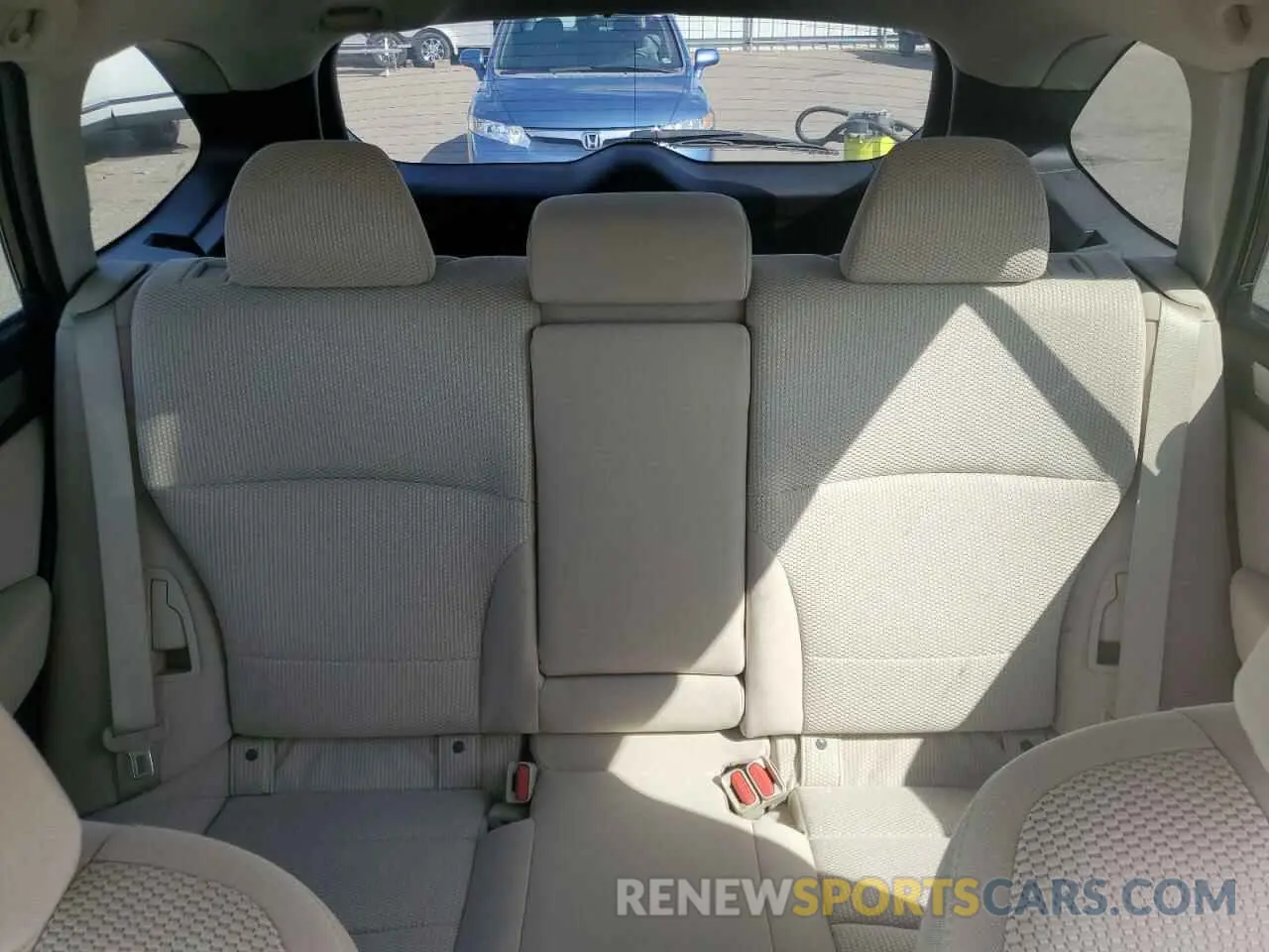 10 Photograph of a damaged car 4S4BSAFC4K3205232 SUBARU OUTBACK 2019