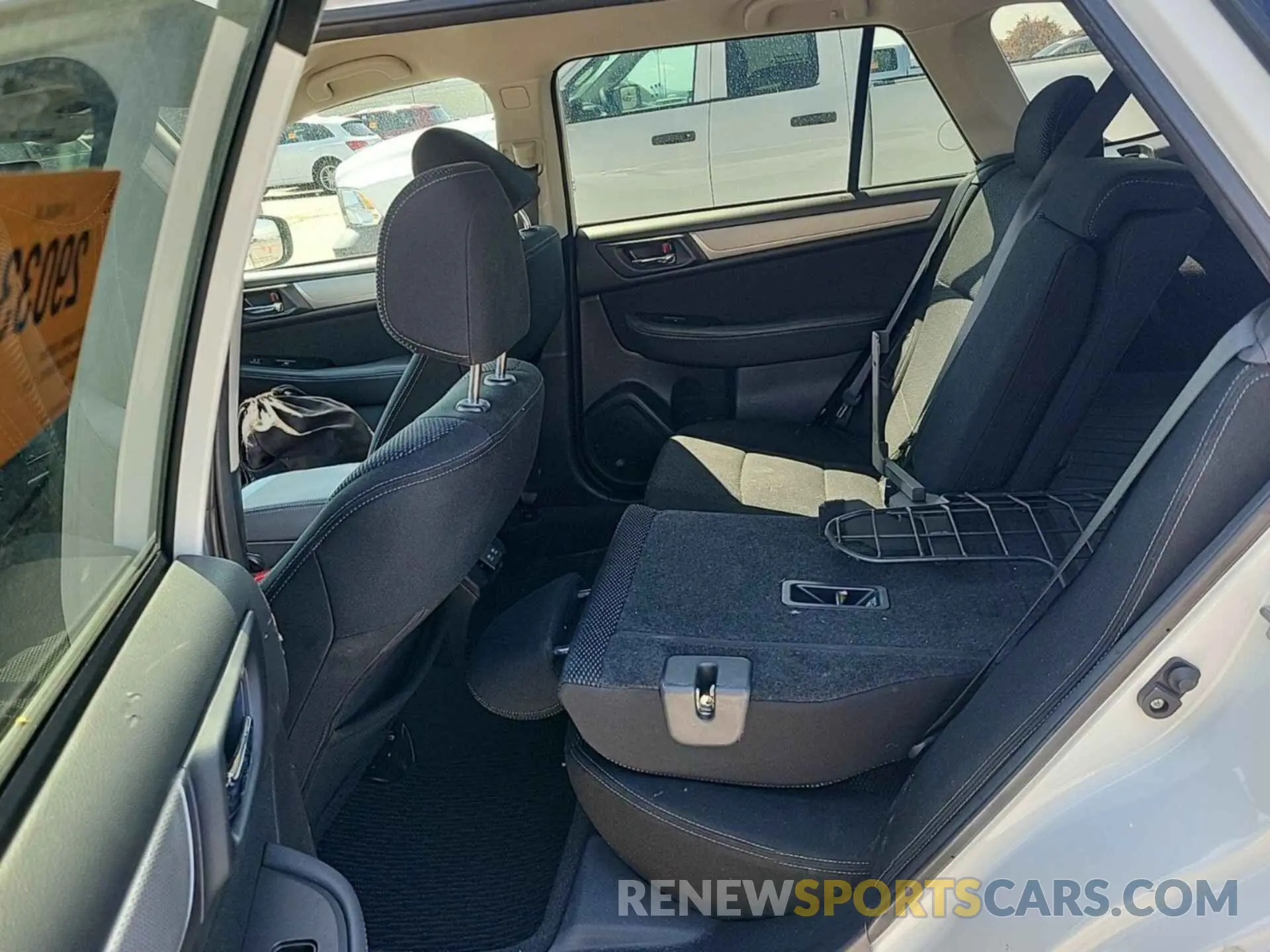 7 Photograph of a damaged car 4S4BSAFC4K3250283 SUBARU OUTBACK 2019