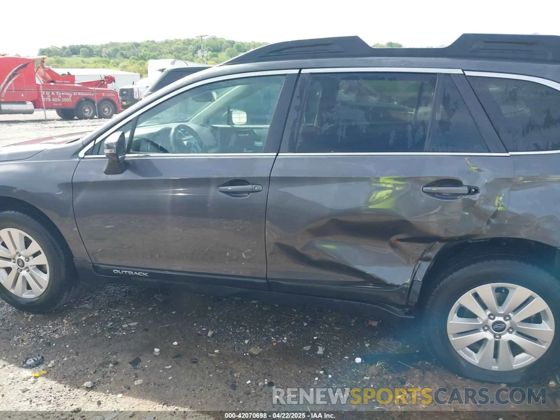 14 Photograph of a damaged car 4S4BSAFC4K3303287 SUBARU OUTBACK 2019