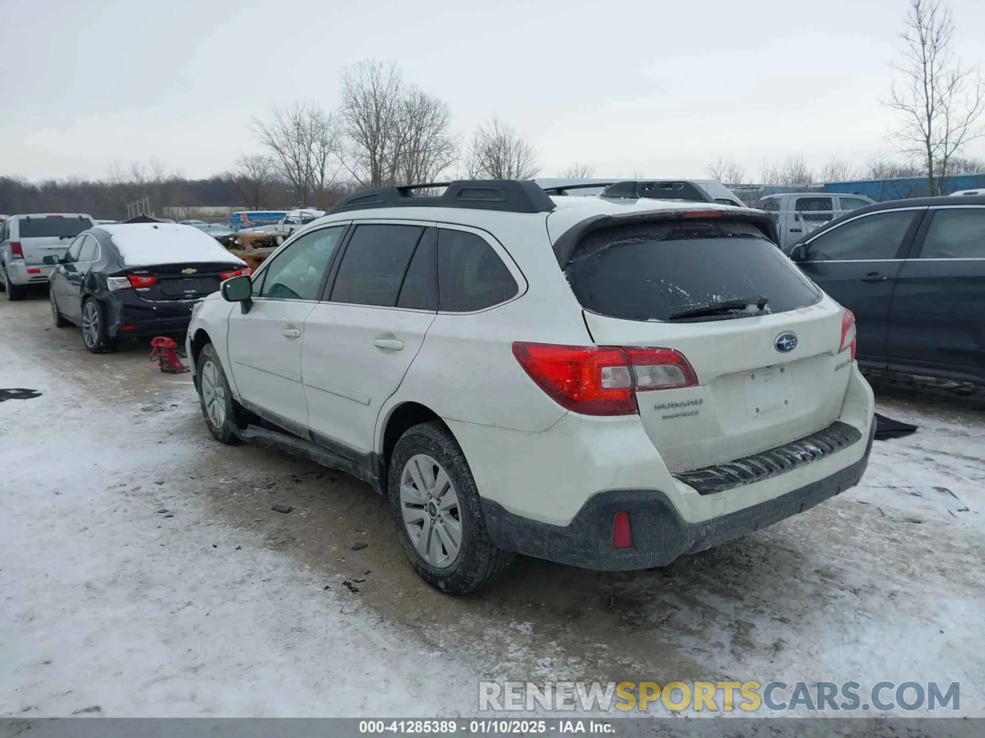 3 Photograph of a damaged car 4S4BSAFC4K3321854 SUBARU OUTBACK 2019