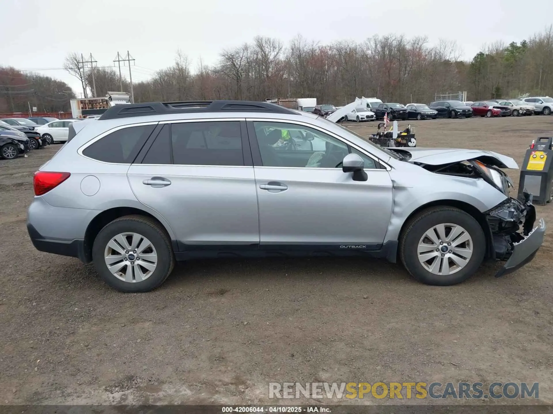 13 Photograph of a damaged car 4S4BSAFC4K3395954 SUBARU OUTBACK 2019