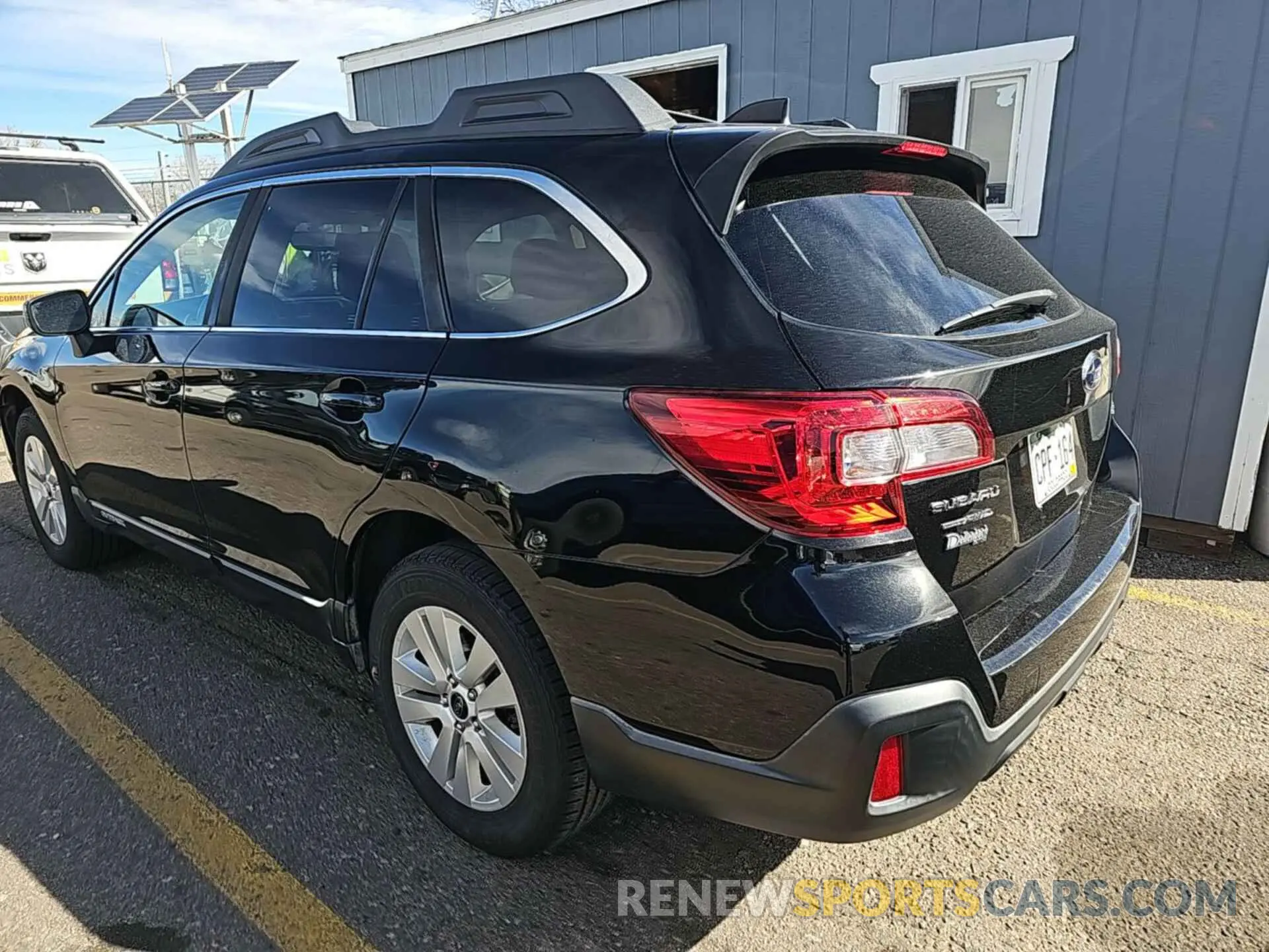 18 Photograph of a damaged car 4S4BSAFC5K3249272 SUBARU OUTBACK 2019