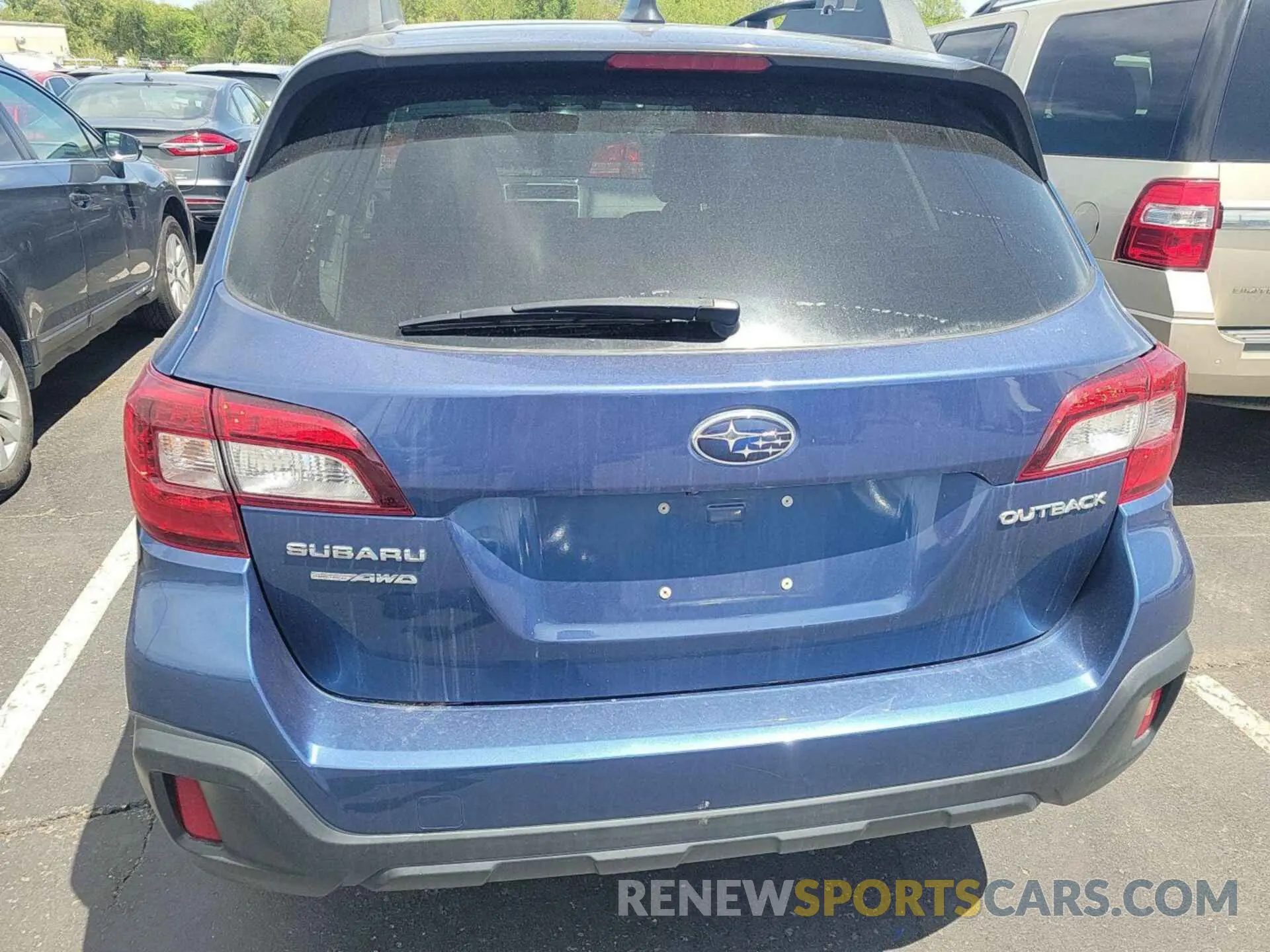 19 Photograph of a damaged car 4S4BSAFC5K3255282 SUBARU OUTBACK 2019