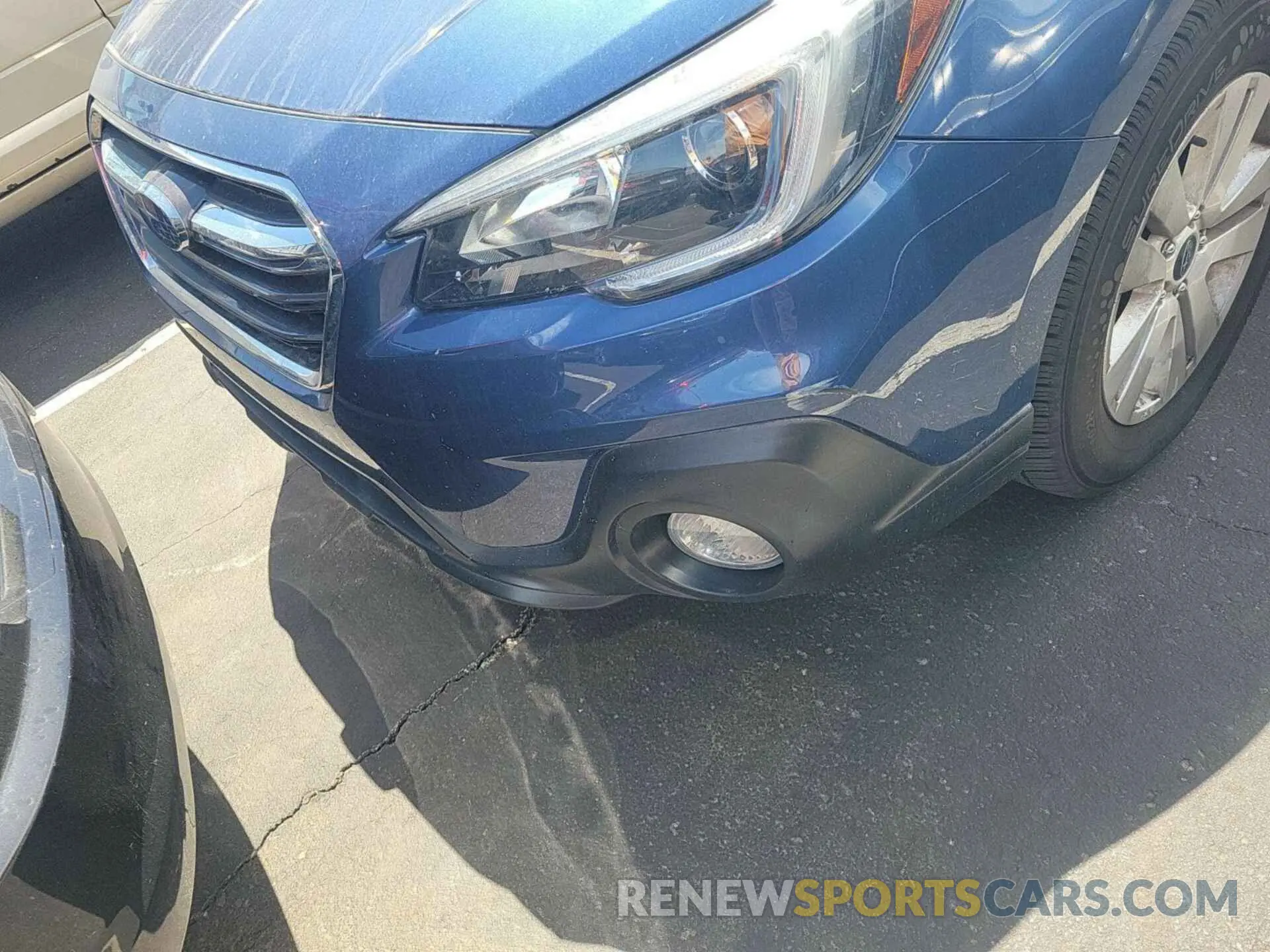 6 Photograph of a damaged car 4S4BSAFC5K3255282 SUBARU OUTBACK 2019