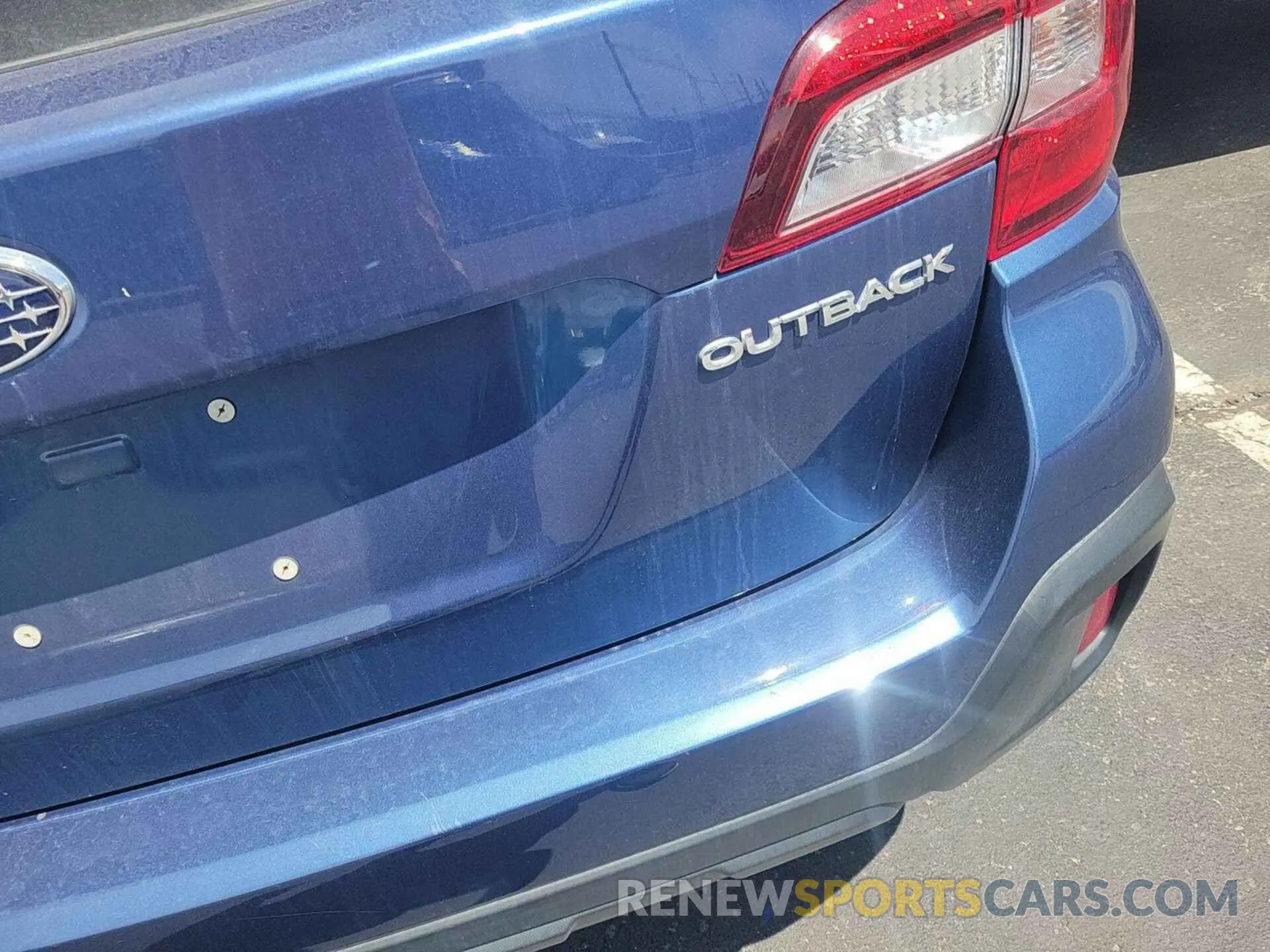 7 Photograph of a damaged car 4S4BSAFC5K3255282 SUBARU OUTBACK 2019