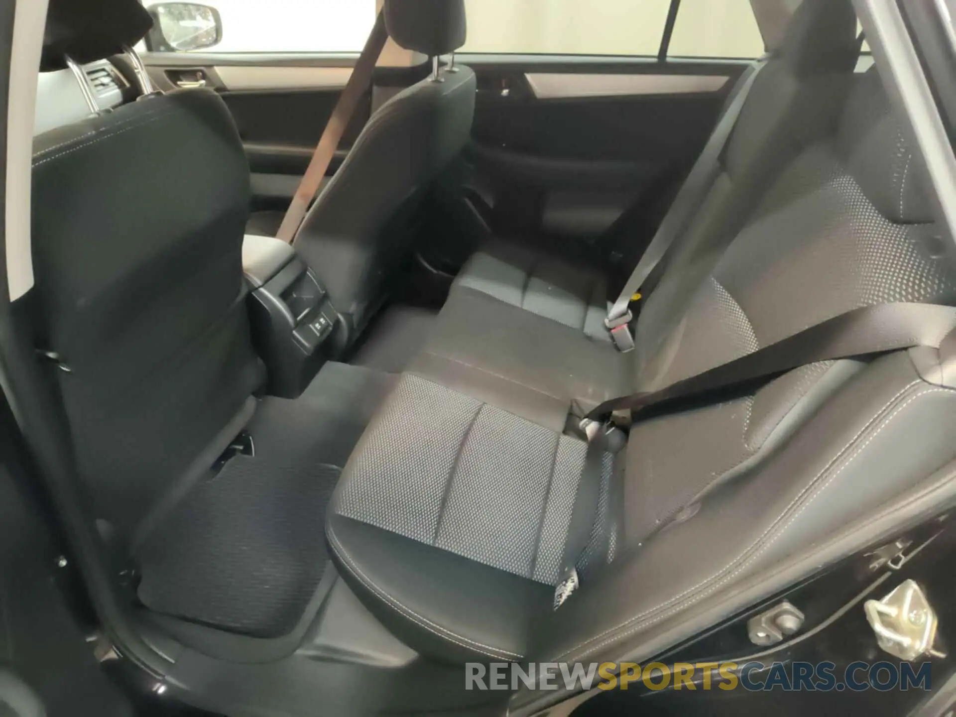 12 Photograph of a damaged car 4S4BSAFC5K3310197 SUBARU OUTBACK 2019