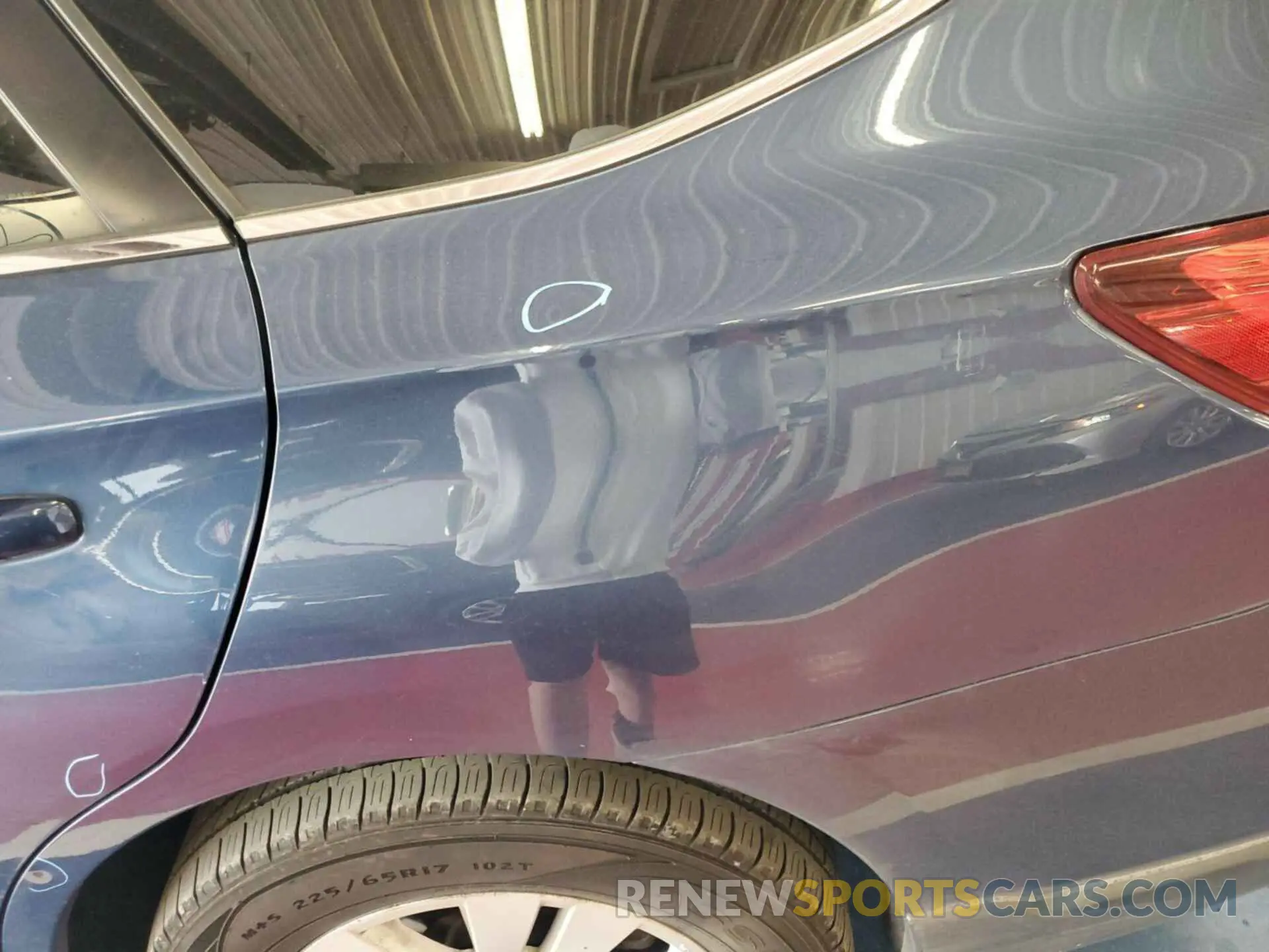 3 Photograph of a damaged car 4S4BSAFC5K3317943 SUBARU OUTBACK 2019