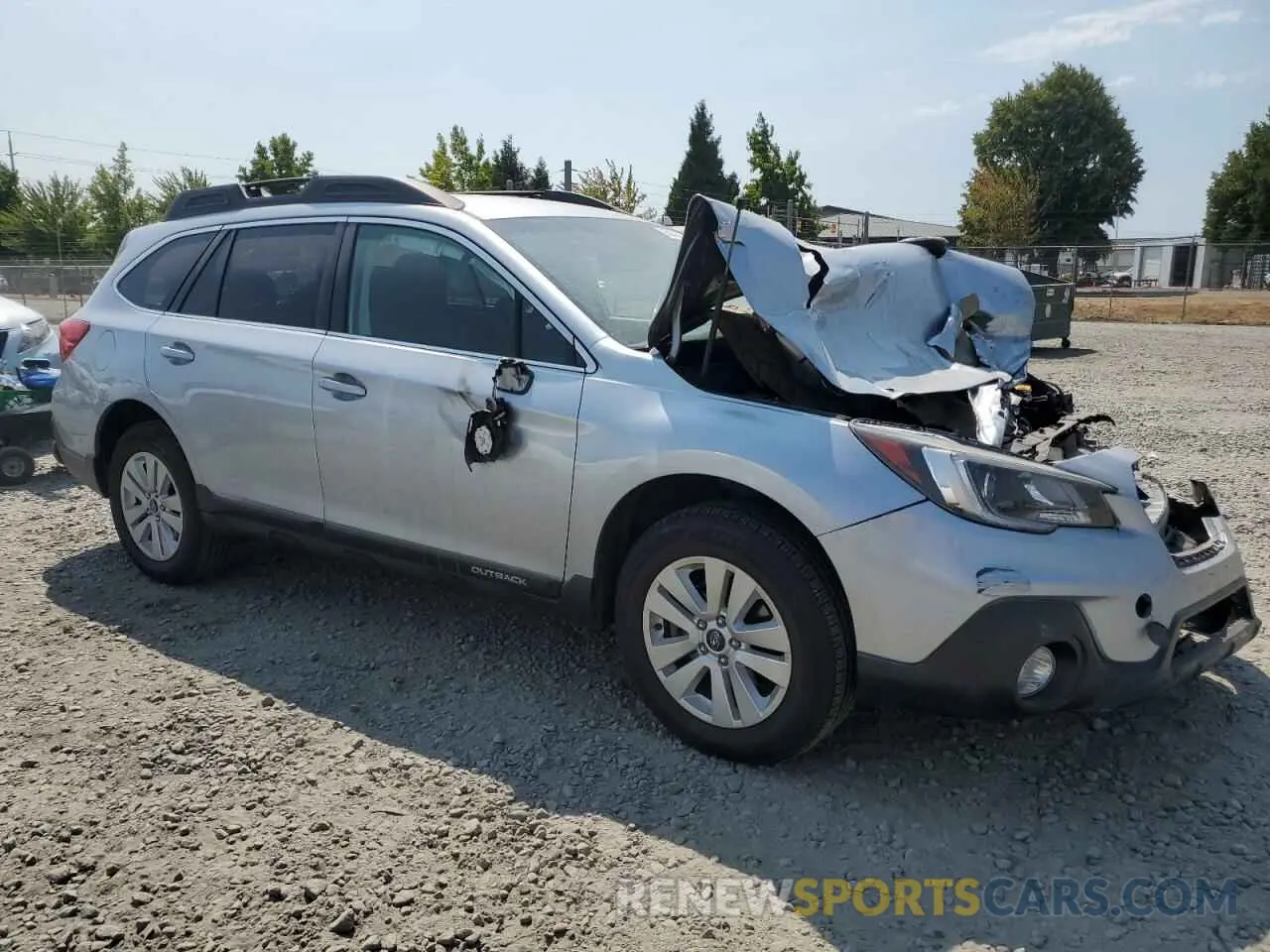 4 Photograph of a damaged car 4S4BSAFC5K3346861 SUBARU OUTBACK 2019