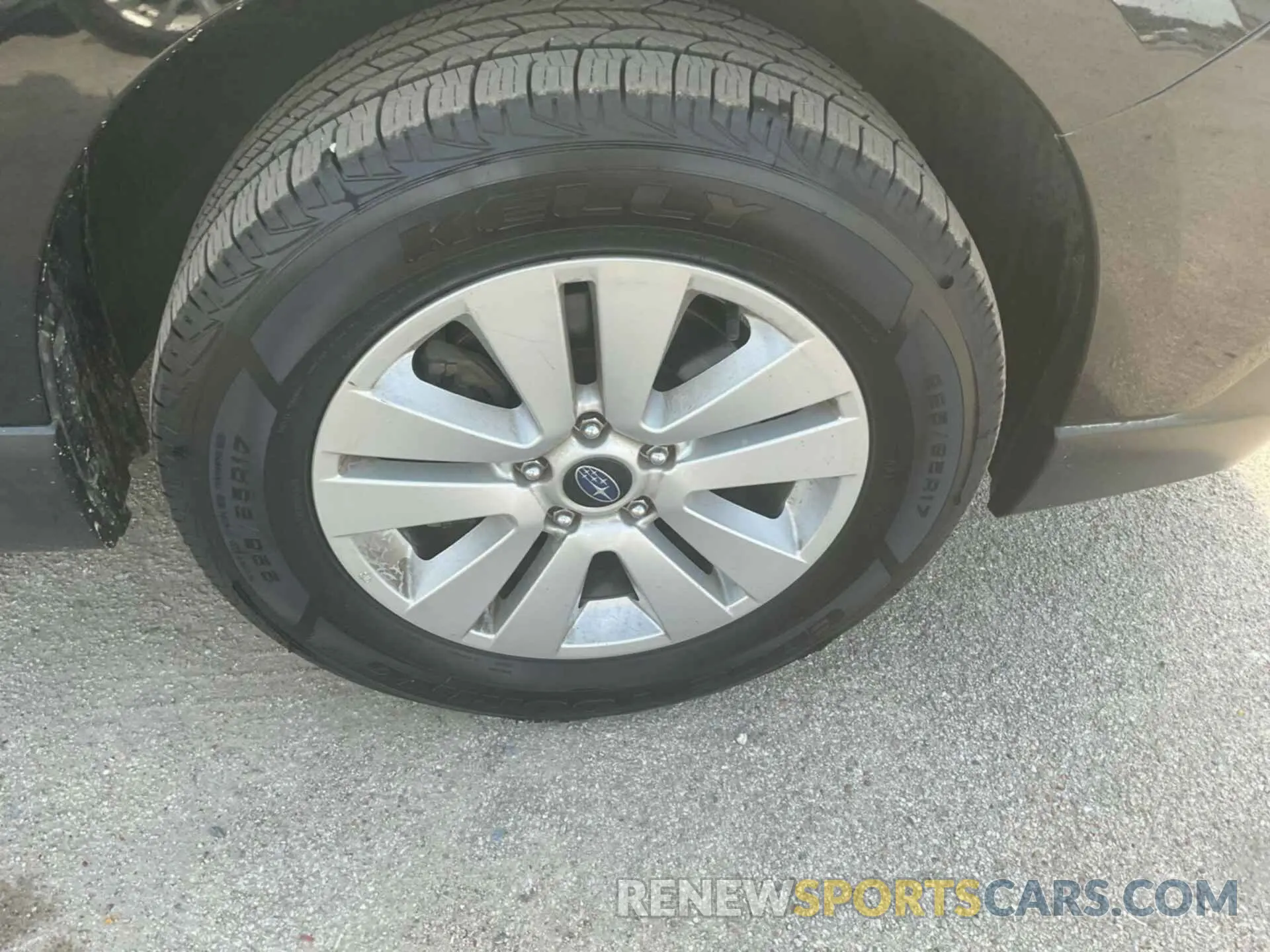 4 Photograph of a damaged car 4S4BSAFC6K3251189 SUBARU OUTBACK 2019
