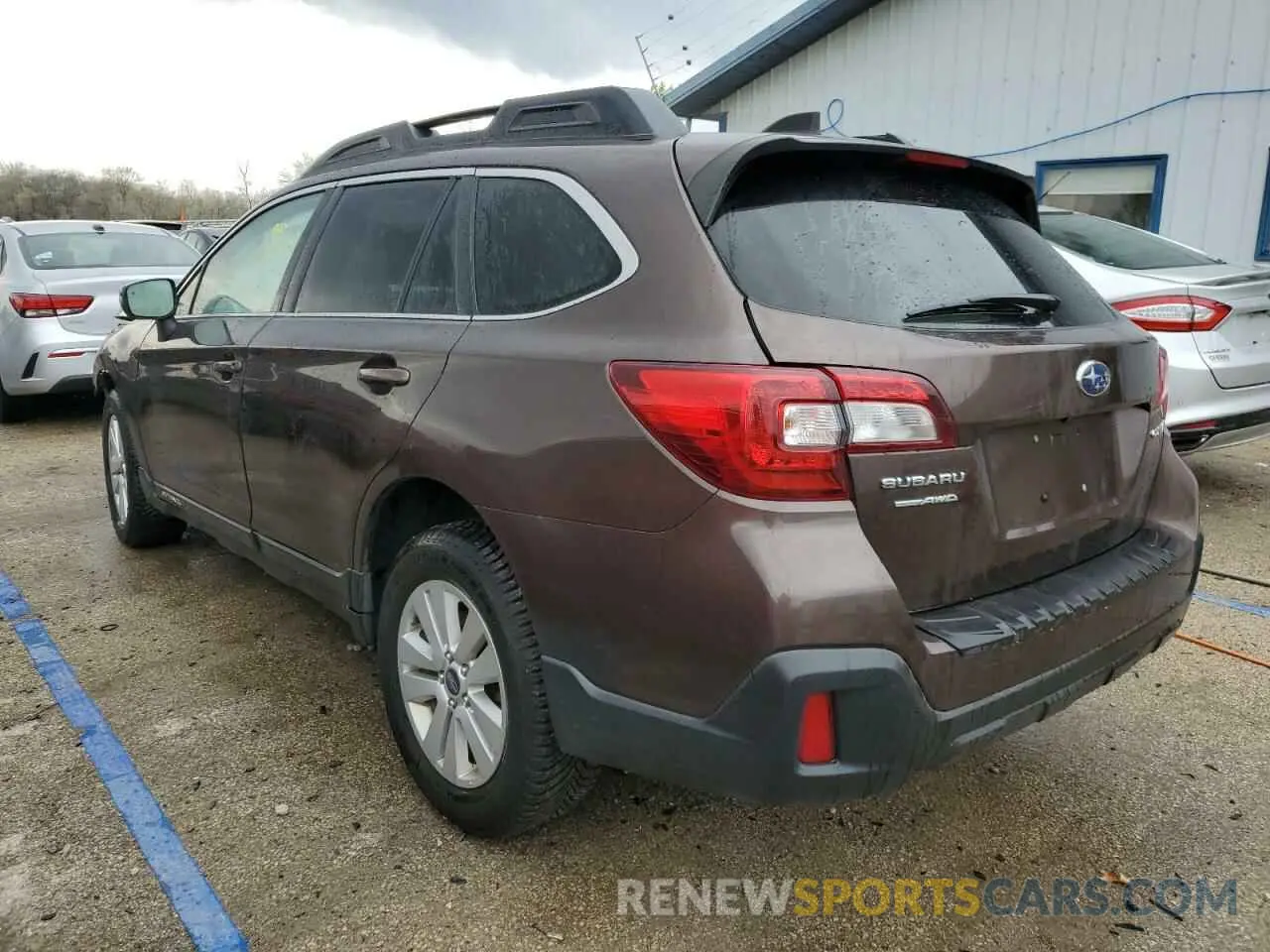 2 Photograph of a damaged car 4S4BSAFC6K3262807 SUBARU OUTBACK 2019