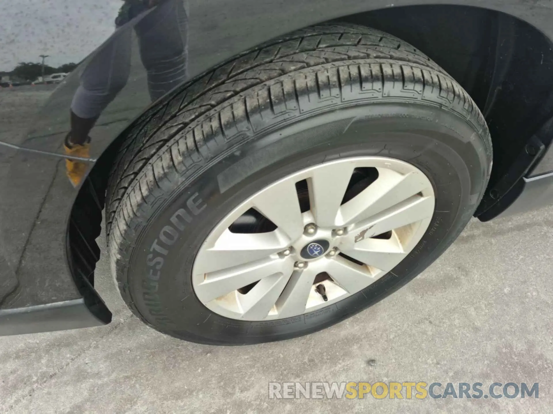 8 Photograph of a damaged car 4S4BSAFC6K3320561 SUBARU OUTBACK 2019