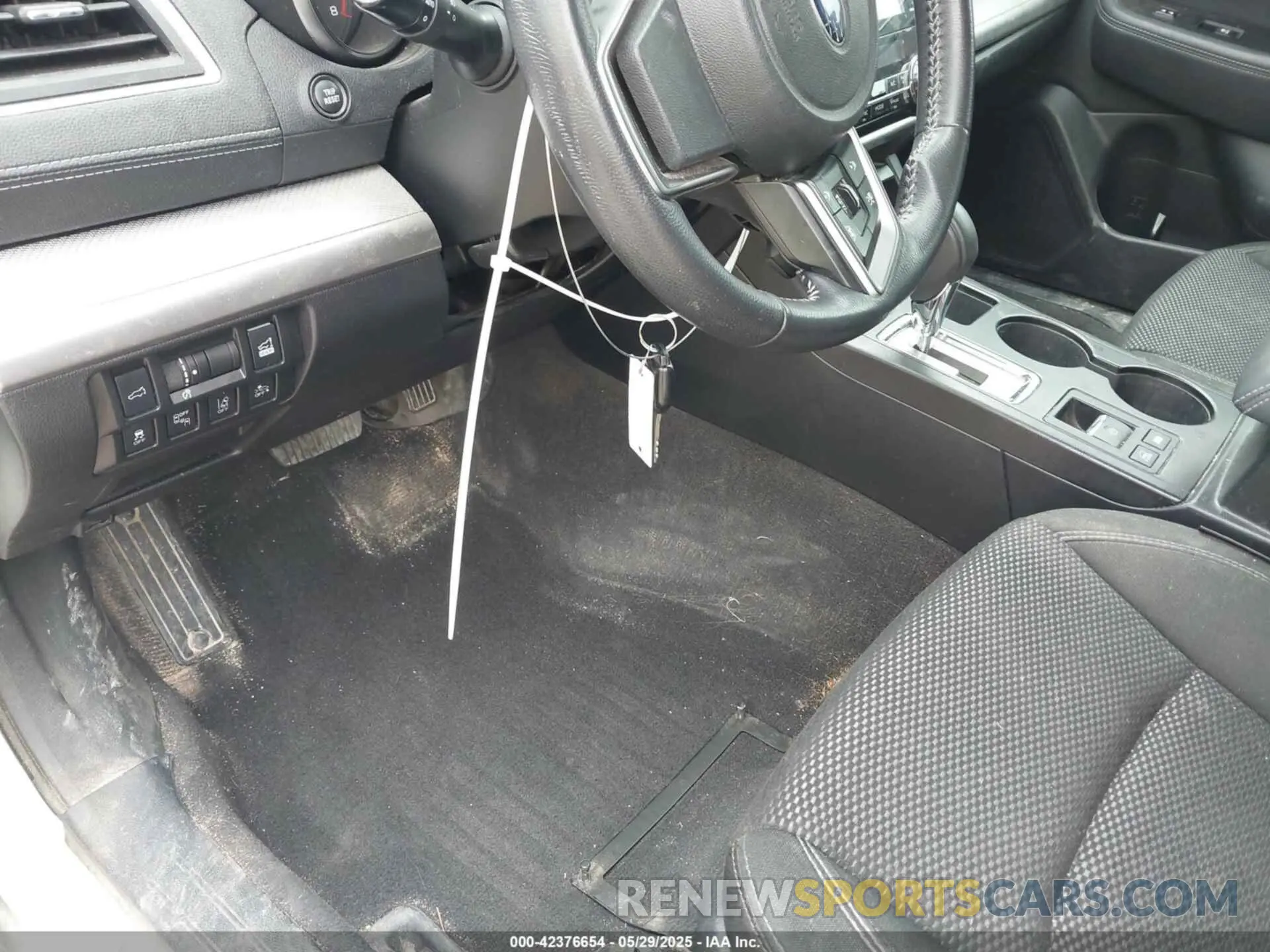 11 Photograph of a damaged car 4S4BSAFC6K3324612 SUBARU OUTBACK 2019