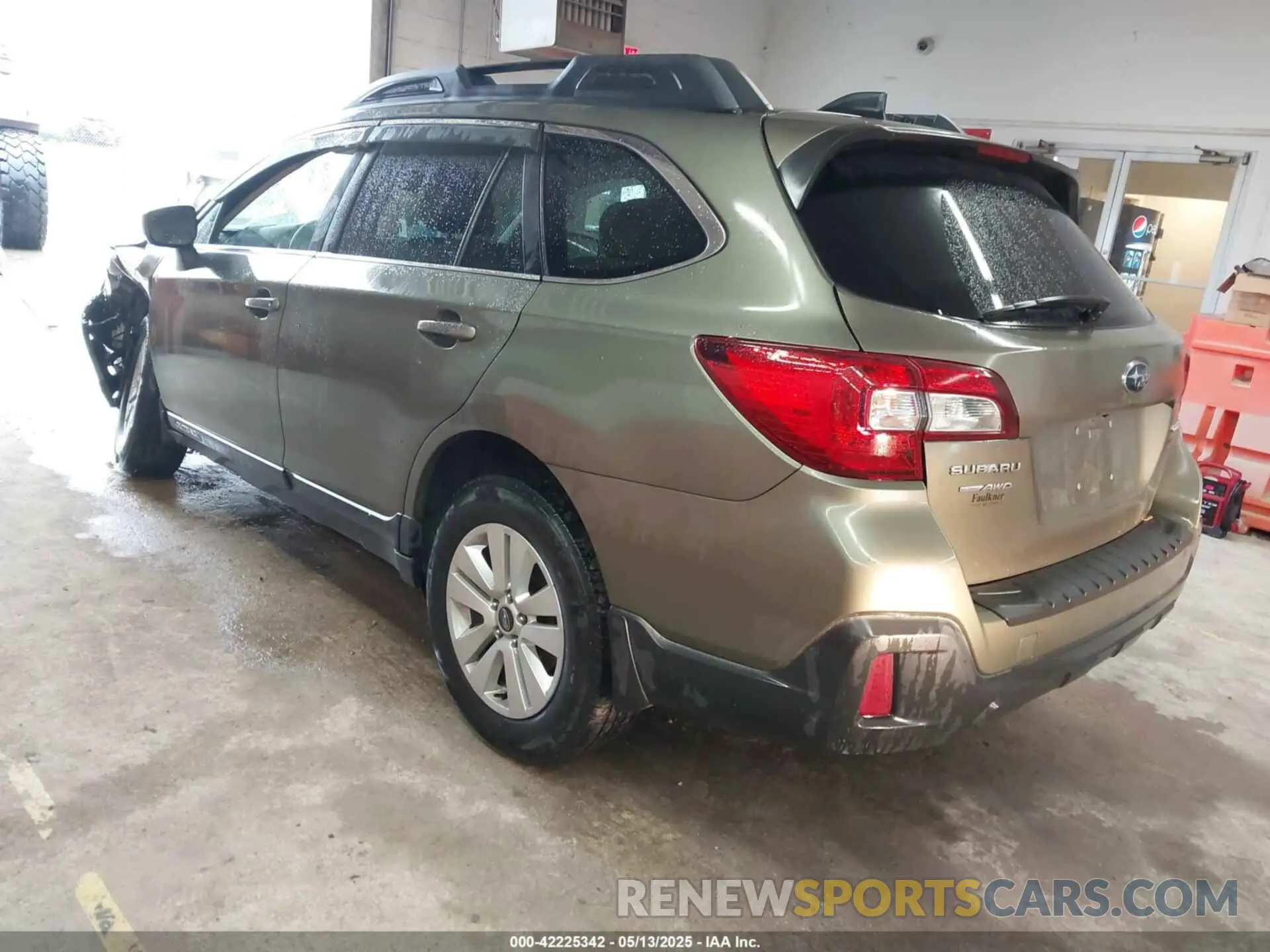 3 Photograph of a damaged car 4S4BSAFC6K3357691 SUBARU OUTBACK 2019