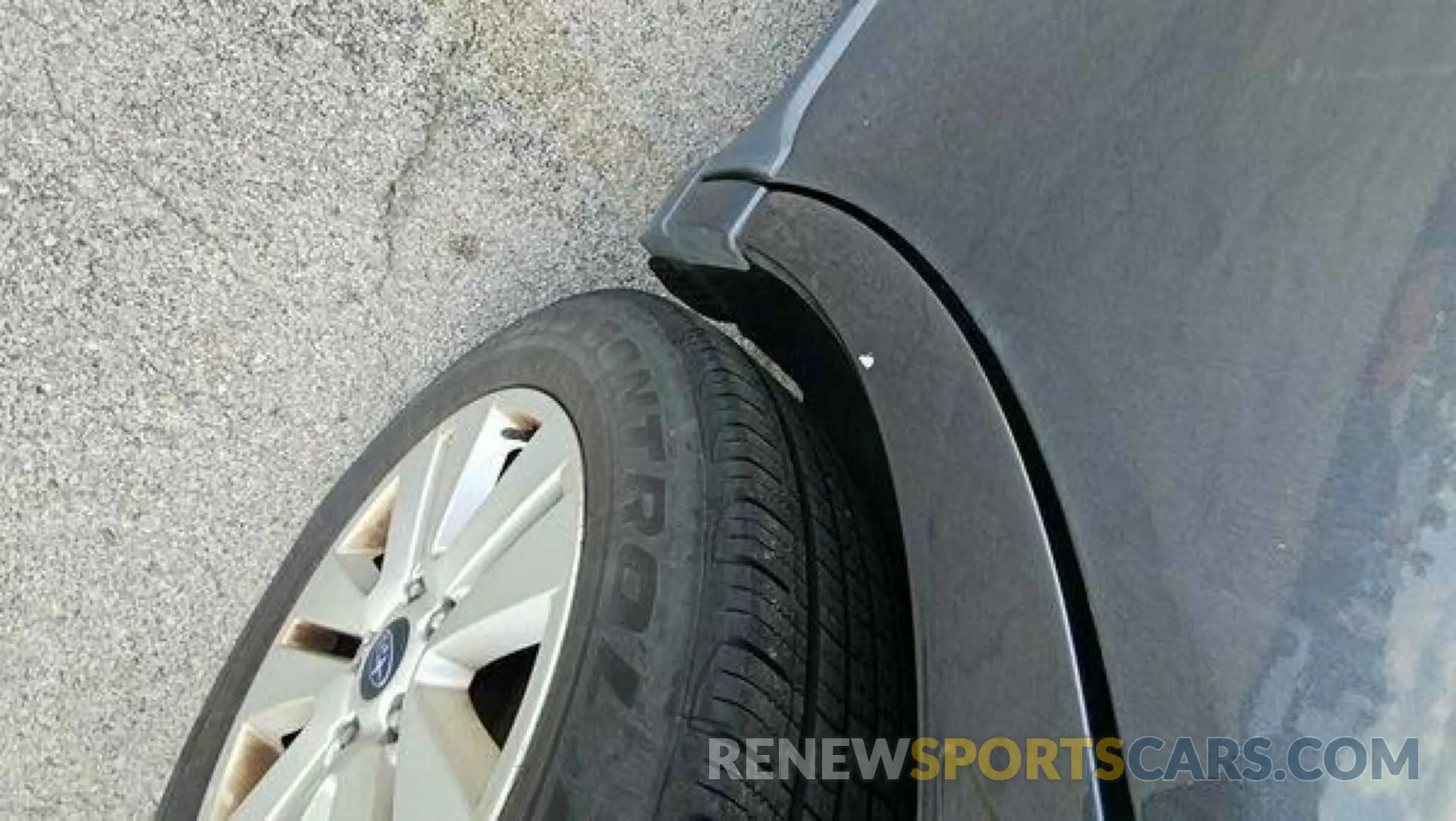 8 Photograph of a damaged car 4S4BSAFC7K3256823 SUBARU OUTBACK 2019