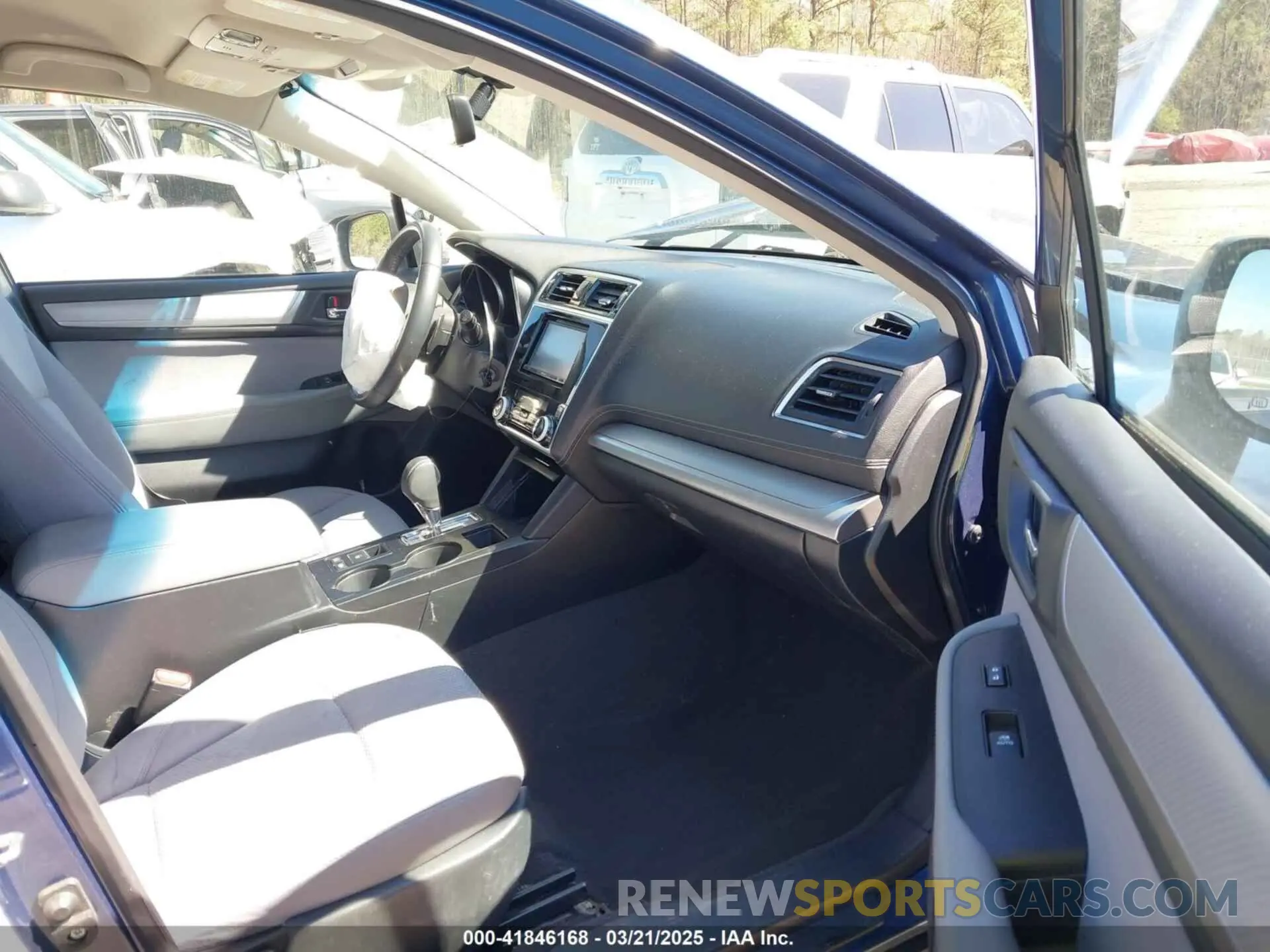5 Photograph of a damaged car 4S4BSAFC7K3288087 SUBARU OUTBACK 2019