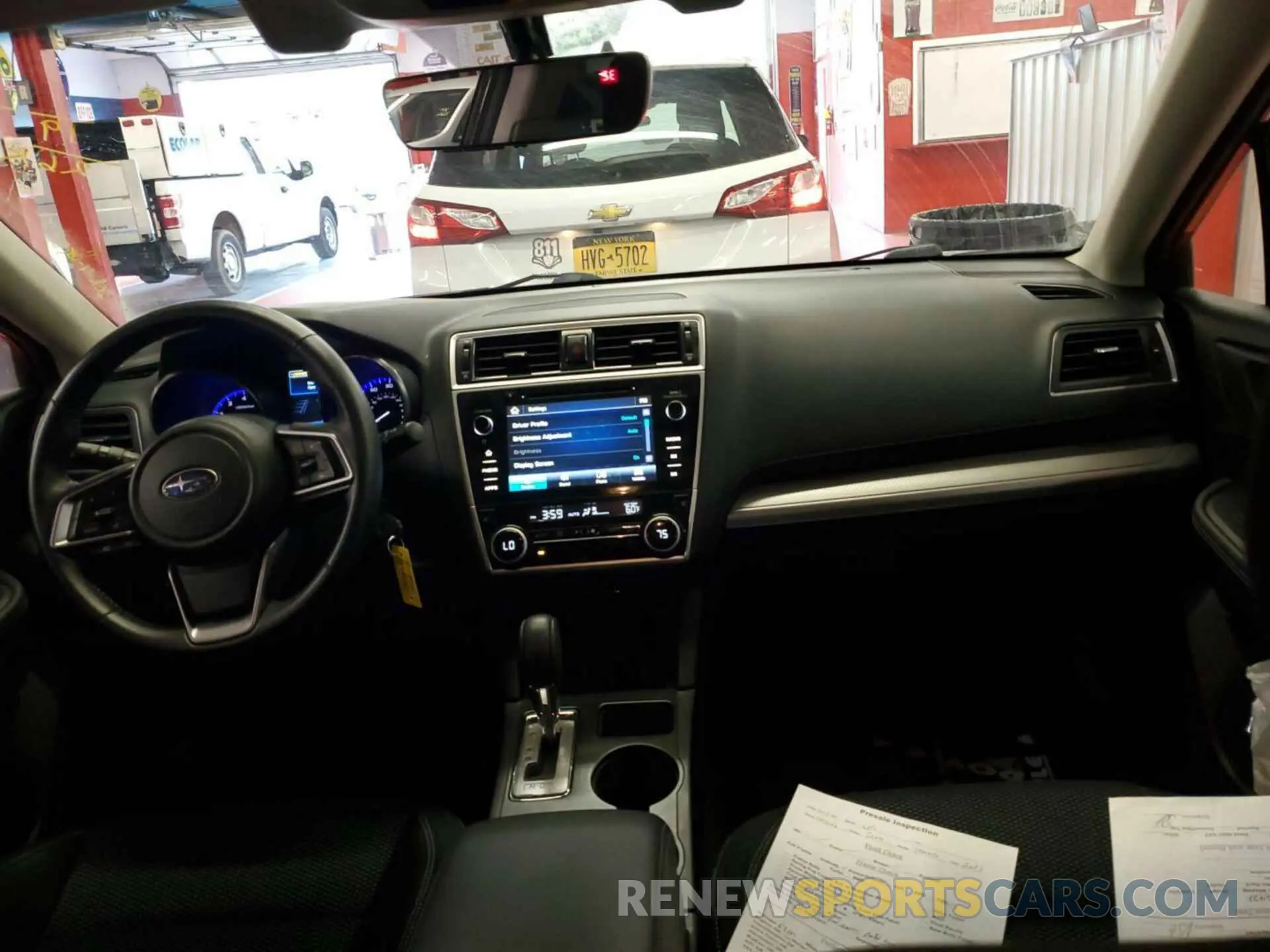 18 Photograph of a damaged car 4S4BSAFC7K3310816 SUBARU OUTBACK 2019
