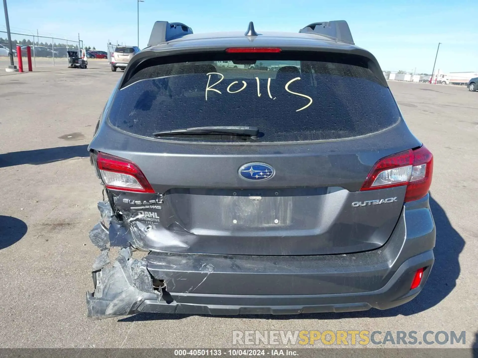 17 Photograph of a damaged car 4S4BSAFC7K3379201 SUBARU OUTBACK 2019