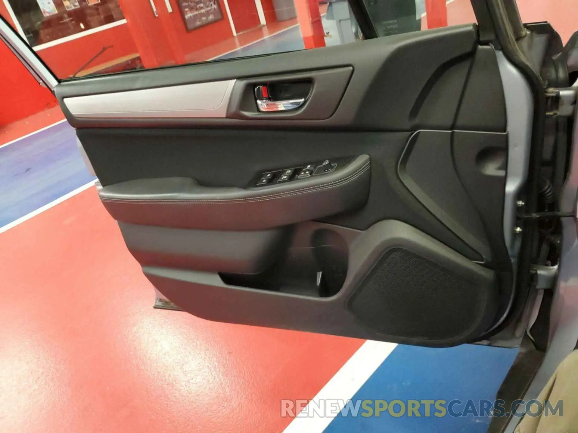 6 Photograph of a damaged car 4S4BSAFC8K3310761 SUBARU OUTBACK 2019