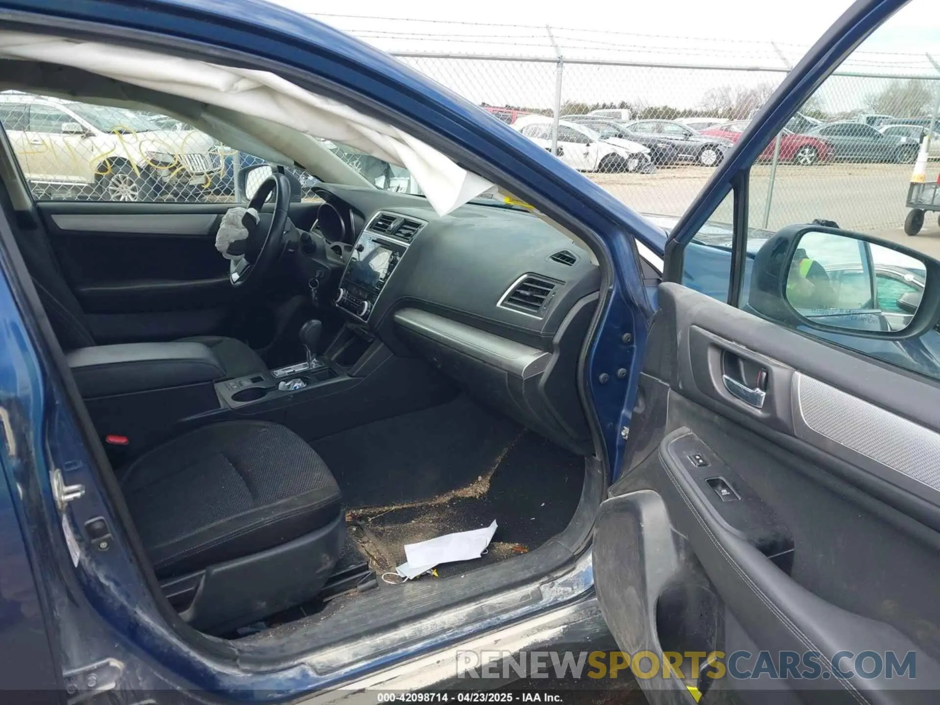 5 Photograph of a damaged car 4S4BSAFC8K3331058 SUBARU OUTBACK 2019