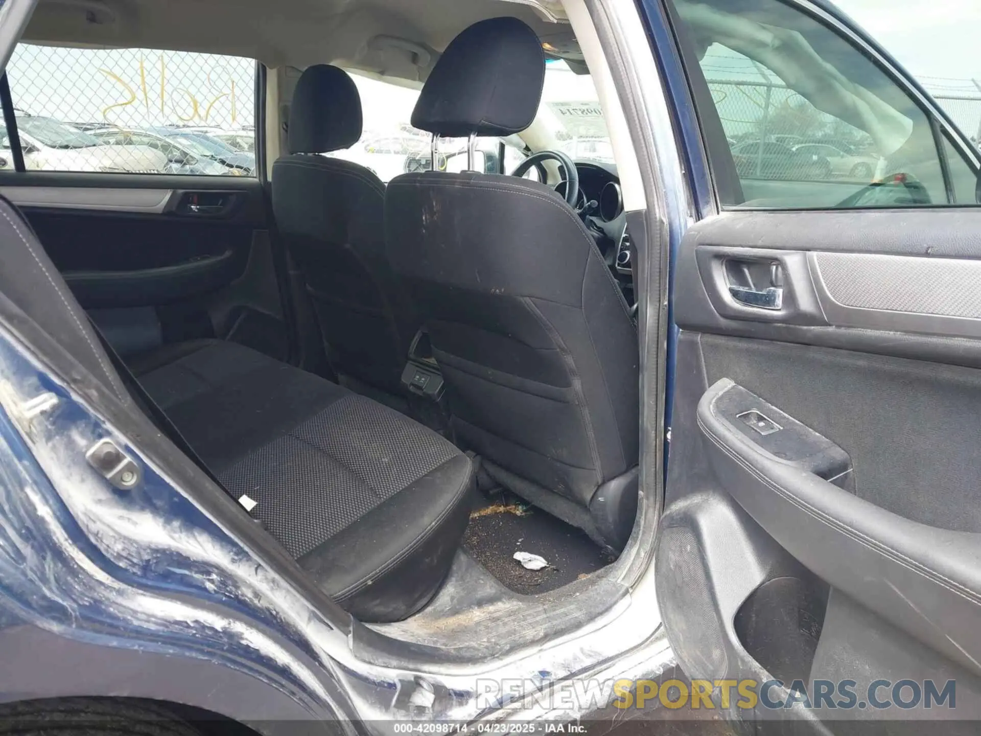 8 Photograph of a damaged car 4S4BSAFC8K3331058 SUBARU OUTBACK 2019