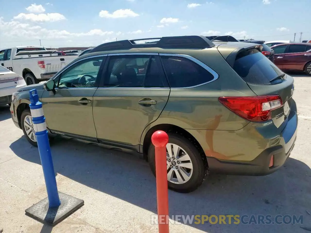 2 Photograph of a damaged car 4S4BSAFC9K3235214 SUBARU OUTBACK 2019