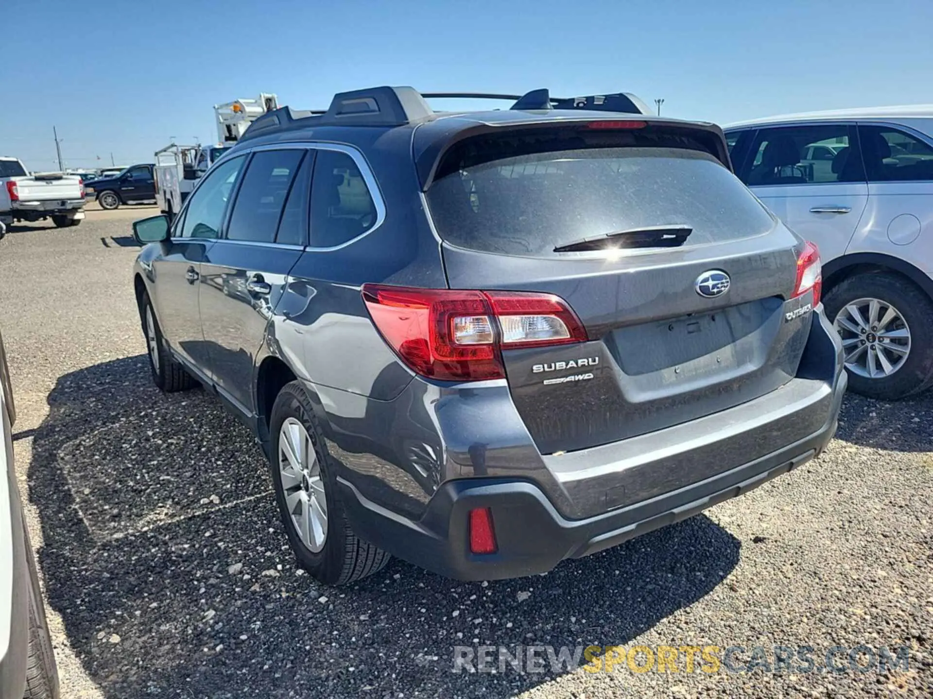 9 Photograph of a damaged car 4S4BSAFC9K3250196 SUBARU OUTBACK 2019