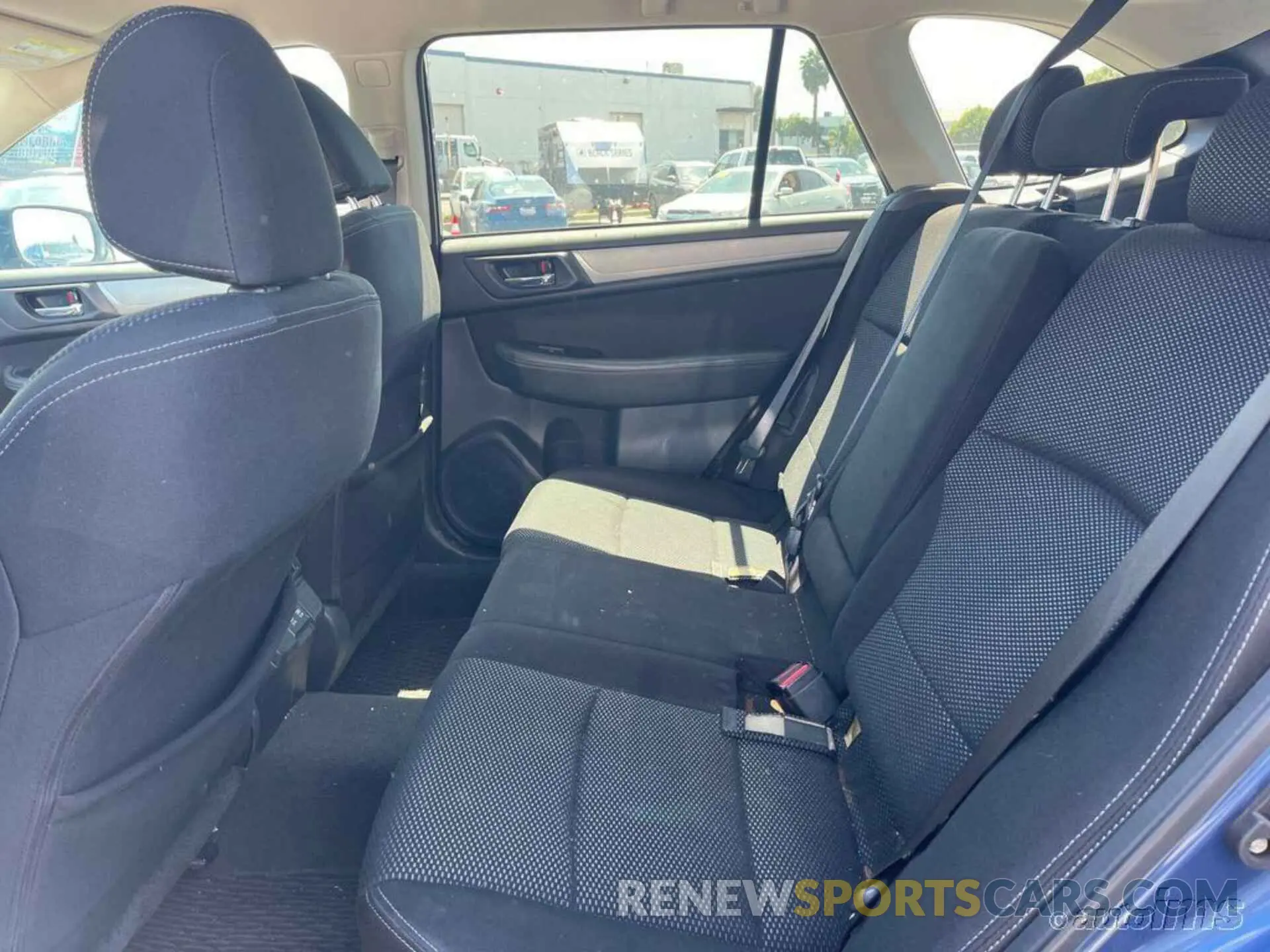 3 Photograph of a damaged car 4S4BSAFC9K3250263 SUBARU OUTBACK 2019
