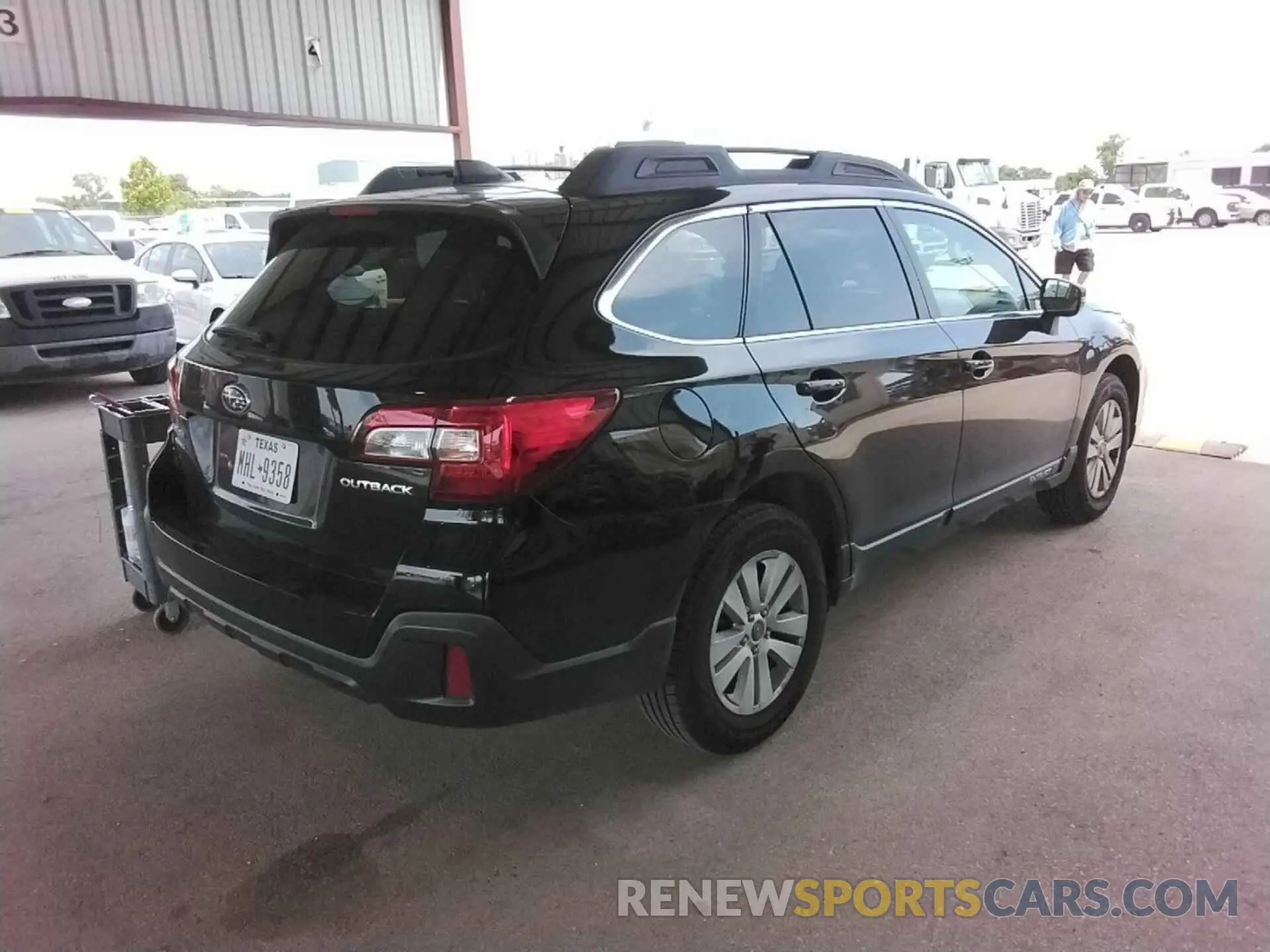 24 Photograph of a damaged car 4S4BSAFC9K3316701 SUBARU OUTBACK 2019