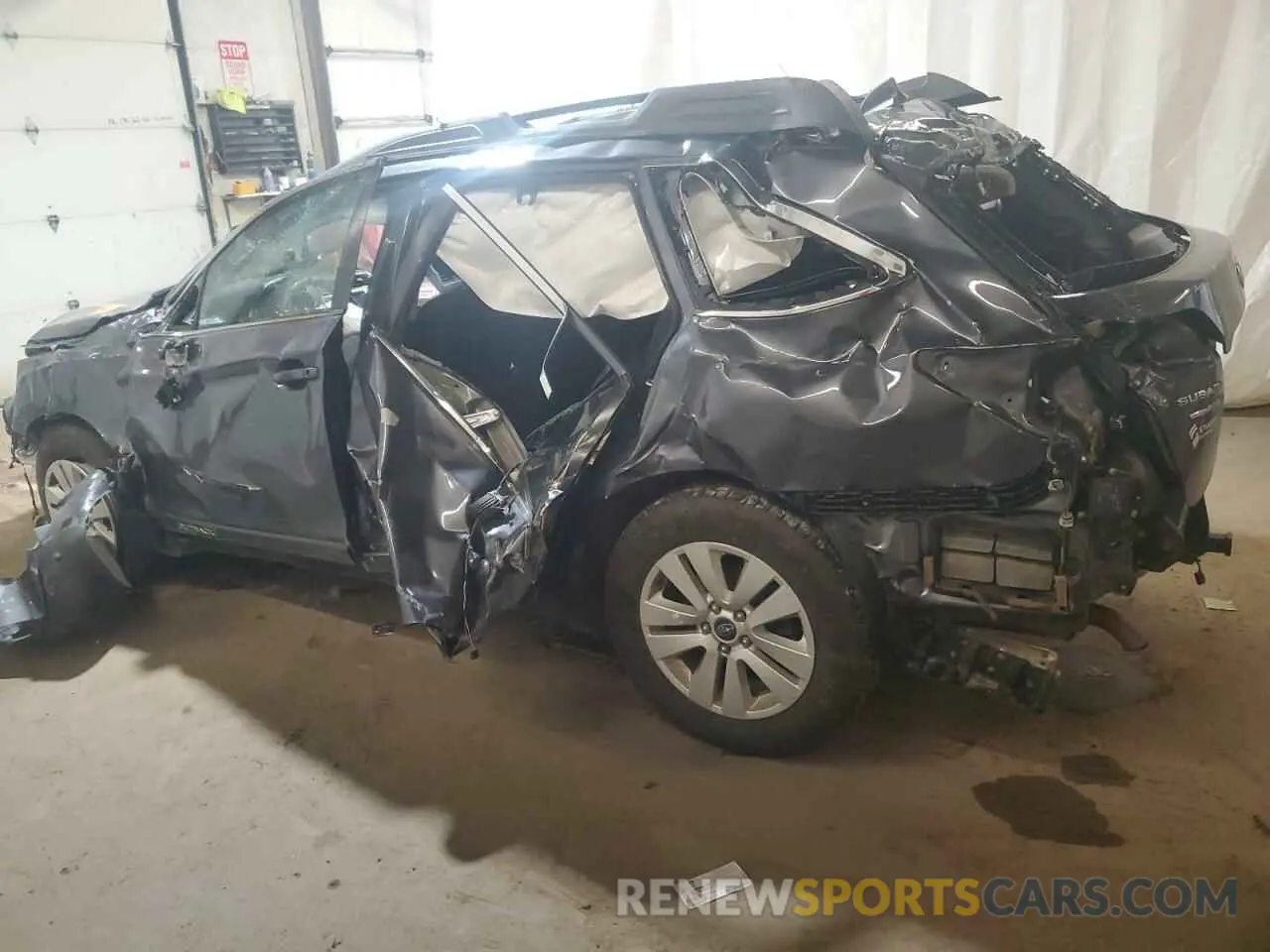 2 Photograph of a damaged car 4S4BSAFC9K3371777 SUBARU OUTBACK 2019