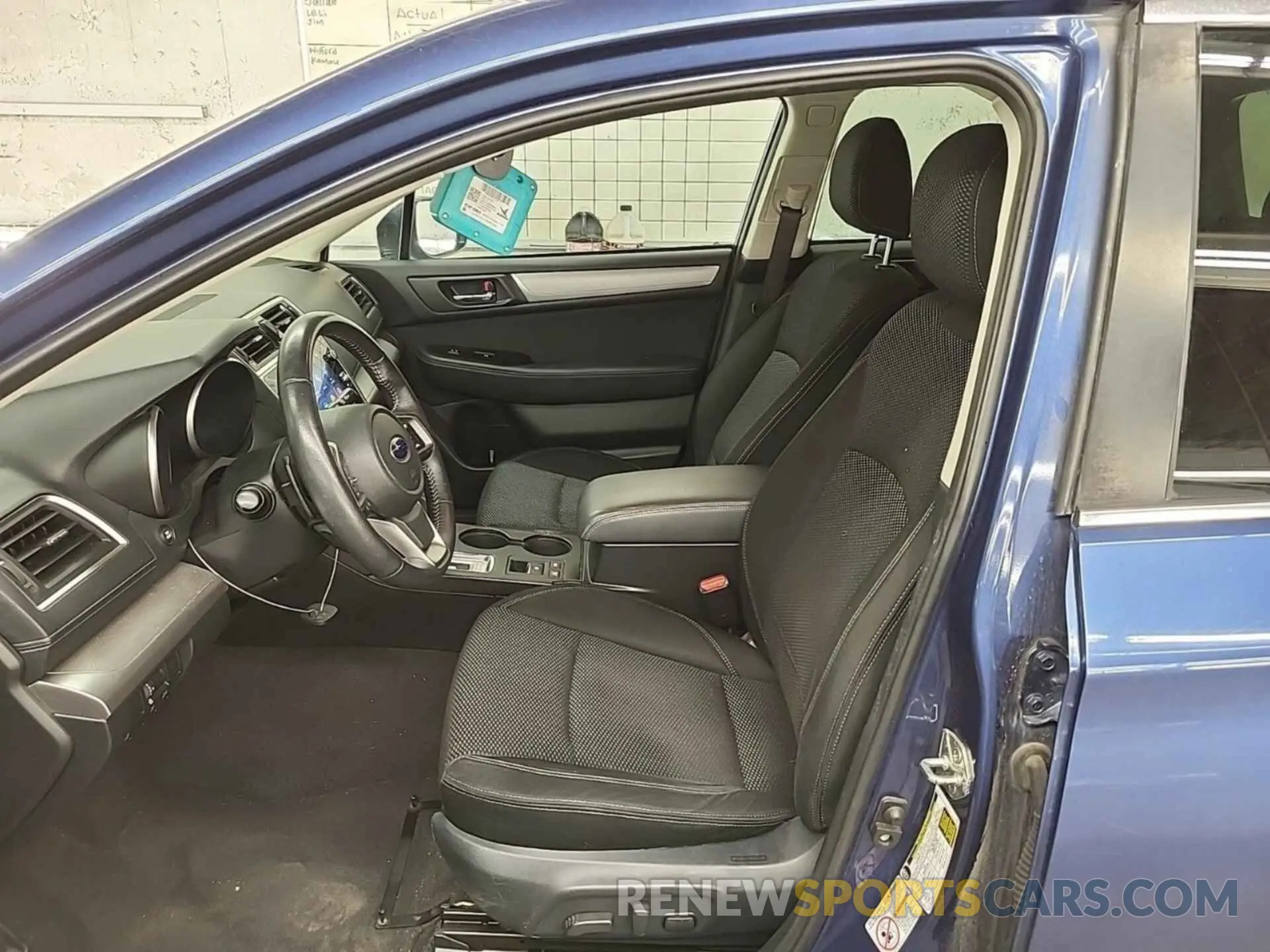 30 Photograph of a damaged car 4S4BSAFCXK3227915 SUBARU OUTBACK 2019