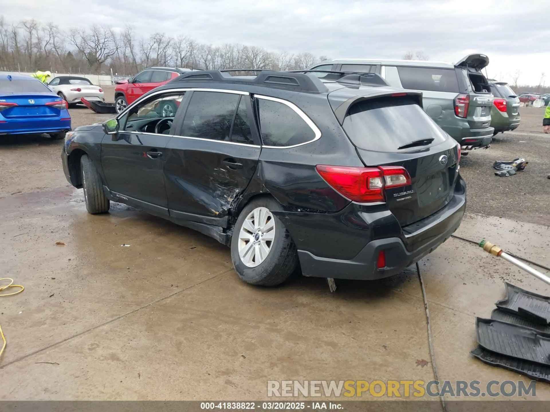 3 Photograph of a damaged car 4S4BSAFCXK3273454 SUBARU OUTBACK 2019
