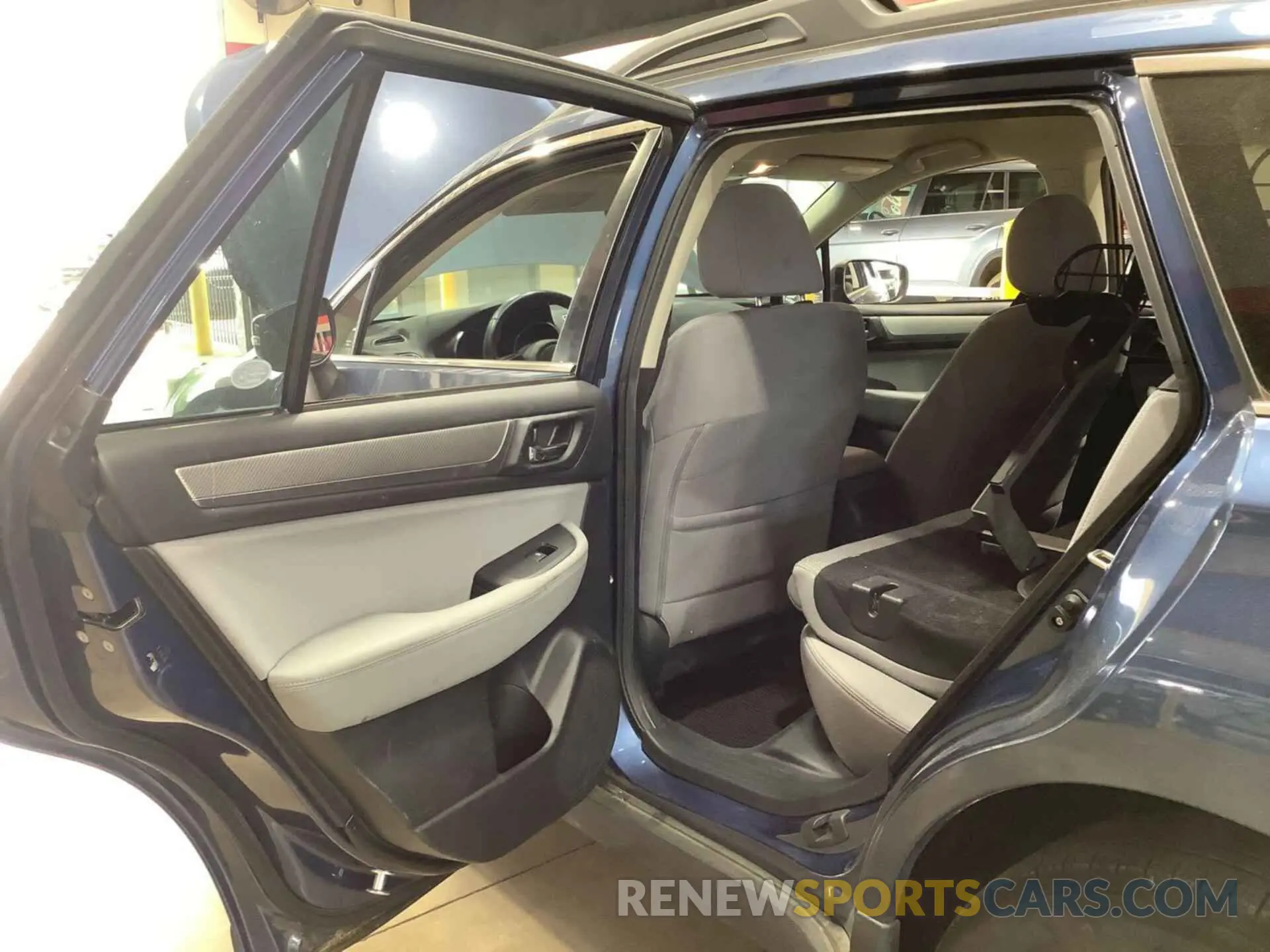 24 Photograph of a damaged car 4S4BSAFCXK3316979 SUBARU OUTBACK 2019