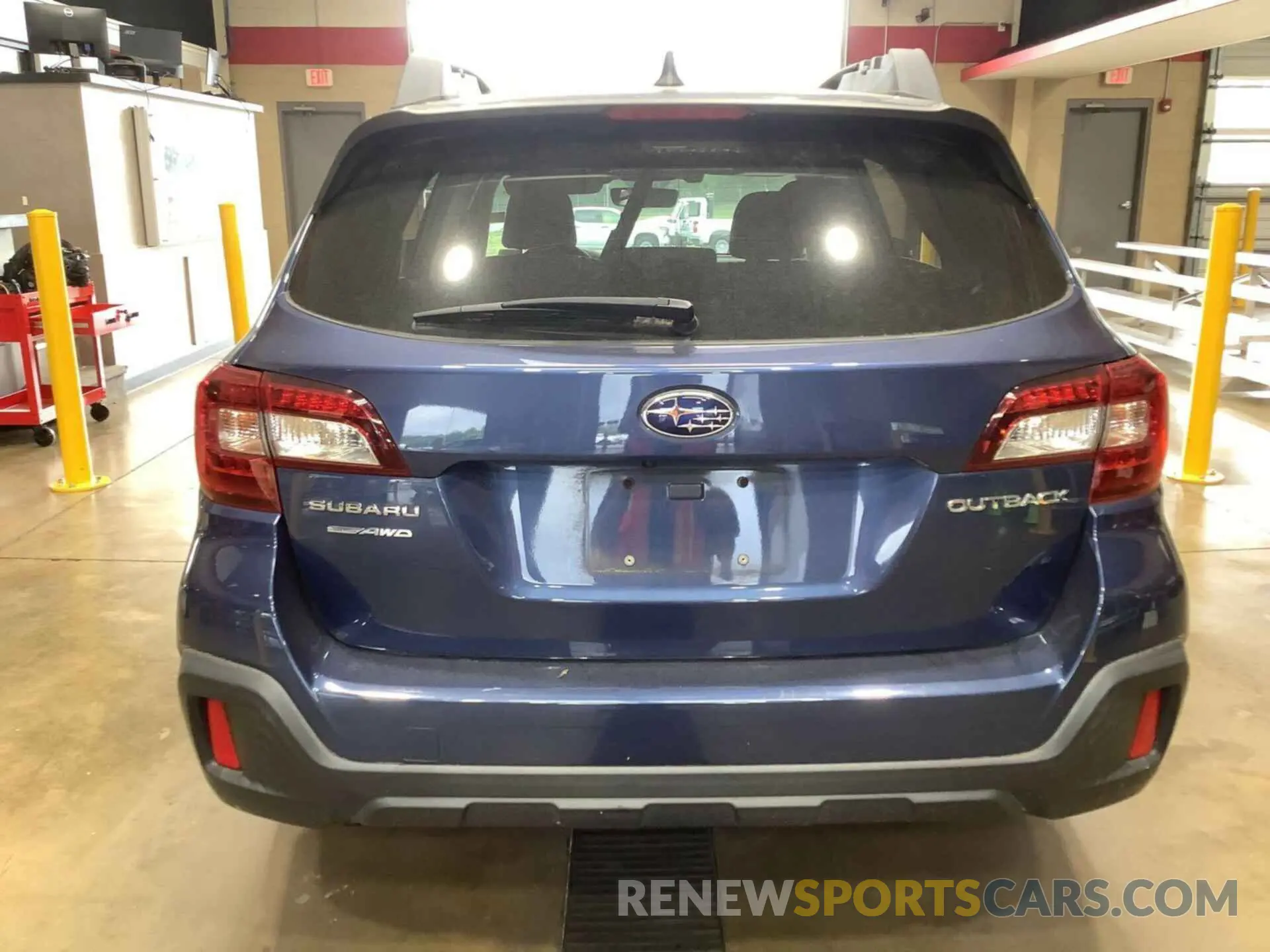 6 Photograph of a damaged car 4S4BSAFCXK3316979 SUBARU OUTBACK 2019