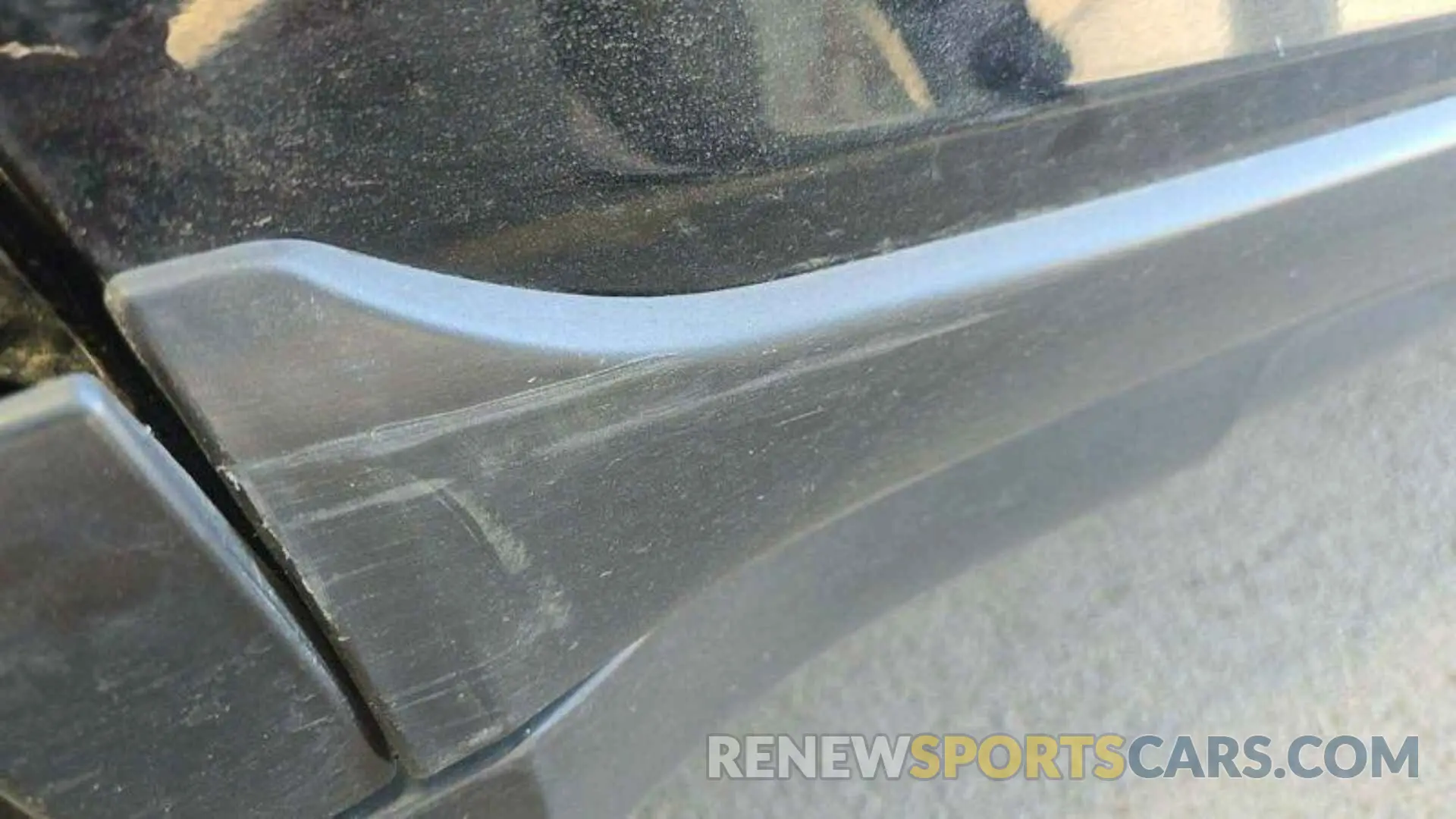 4 Photograph of a damaged car 4S4BSAFCXK3318408 SUBARU OUTBACK 2019
