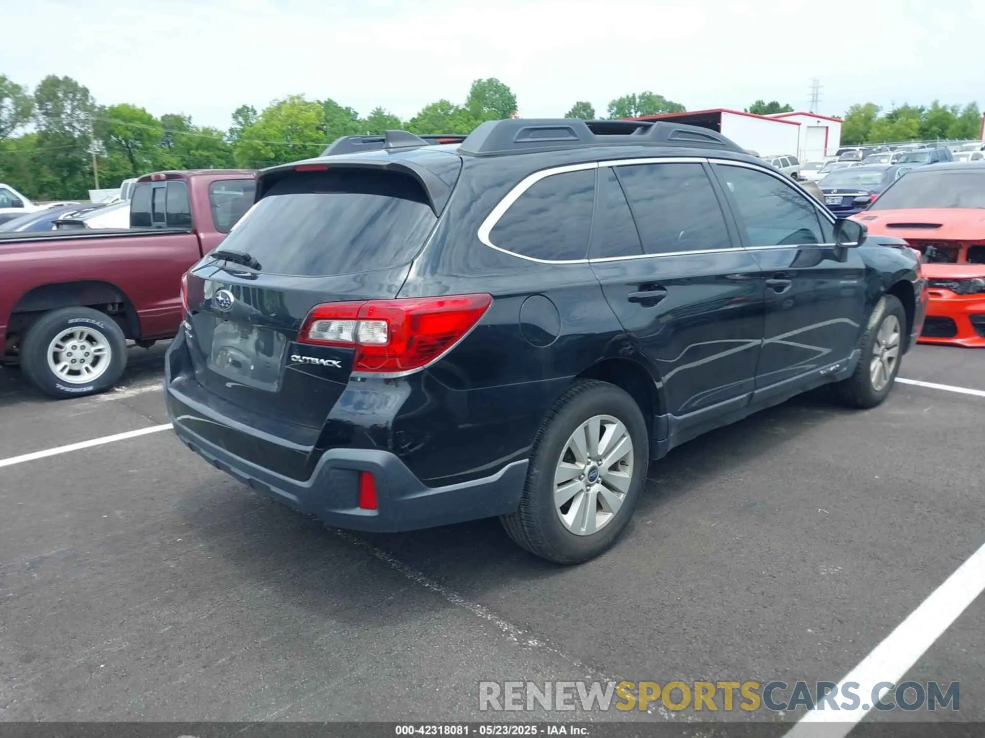 4 Photograph of a damaged car 4S4BSAFCXK3351909 SUBARU OUTBACK 2019