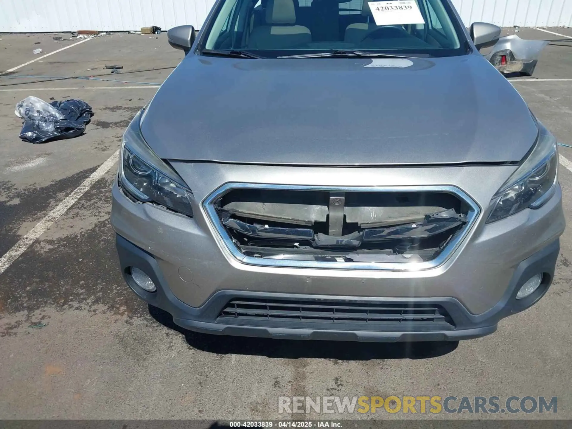 19 Photograph of a damaged car 4S4BSAHC2K3224035 SUBARU OUTBACK 2019