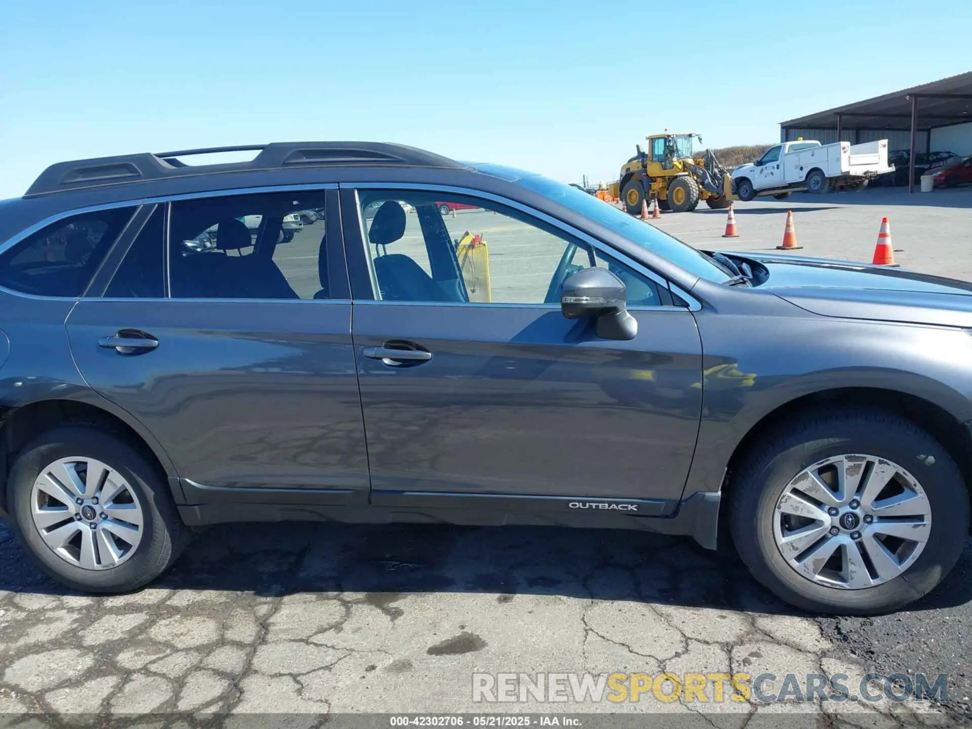 14 Photograph of a damaged car 4S4BSAHC2K3273073 SUBARU OUTBACK 2019