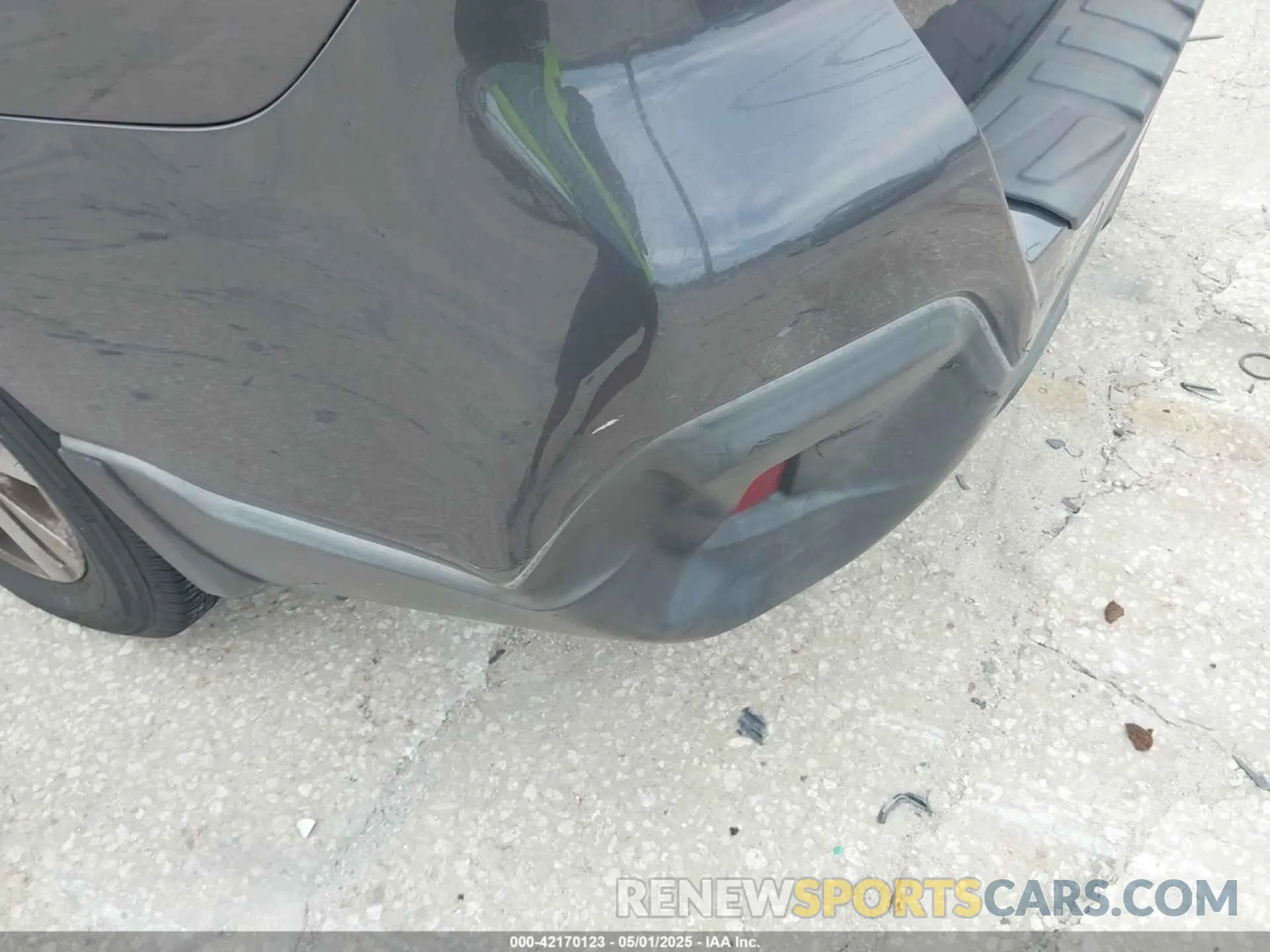 18 Photograph of a damaged car 4S4BSAHC2K3340965 SUBARU OUTBACK 2019