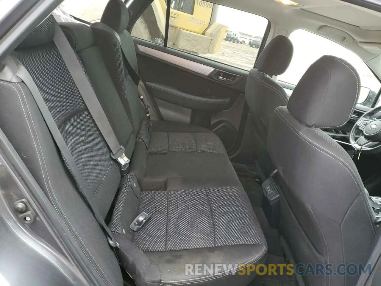 10 Photograph of a damaged car 4S4BSAHC5K3268403 SUBARU OUTBACK 2019