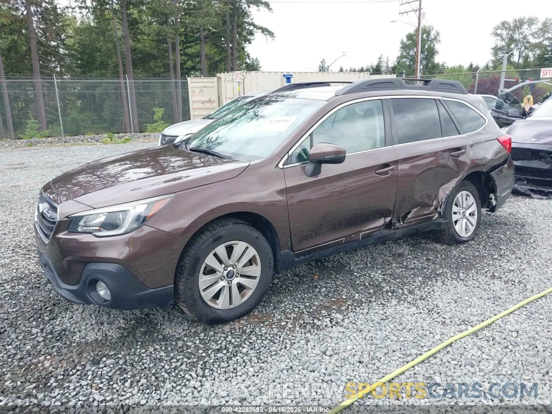 2 Photograph of a damaged car 4S4BSAHC6K3299367 SUBARU OUTBACK 2019
